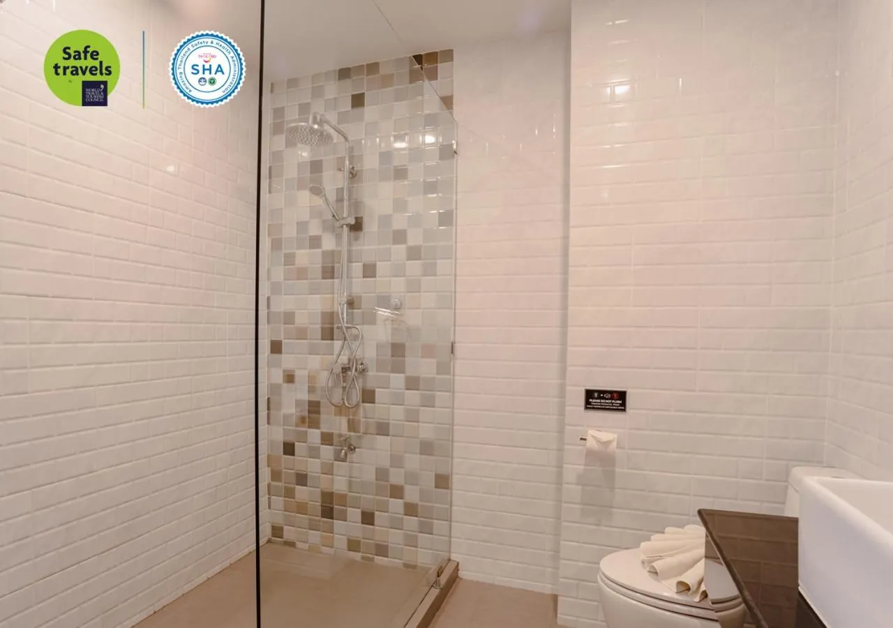 Bathroom in the echo hotel