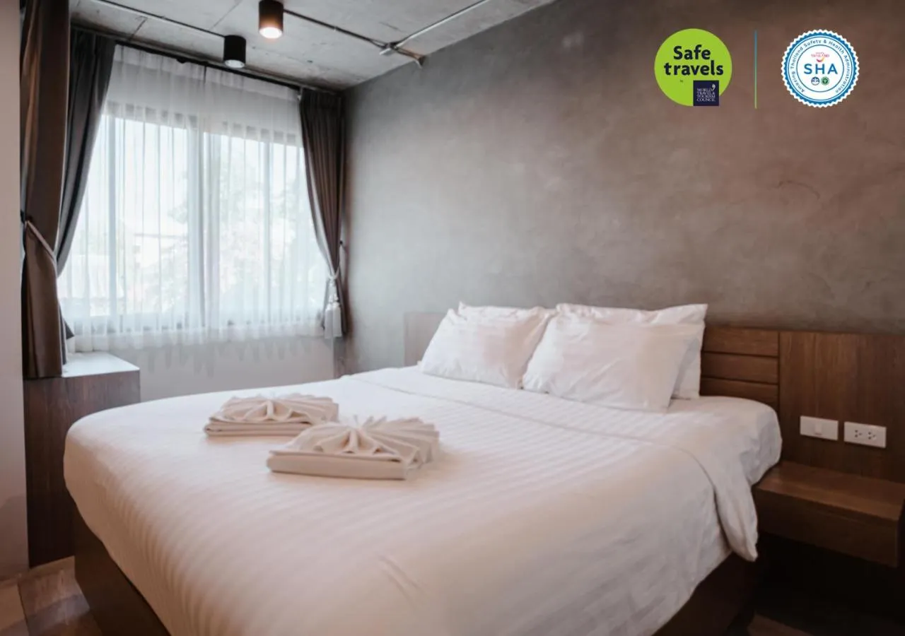 Bedroom, Bed in the echo hotel