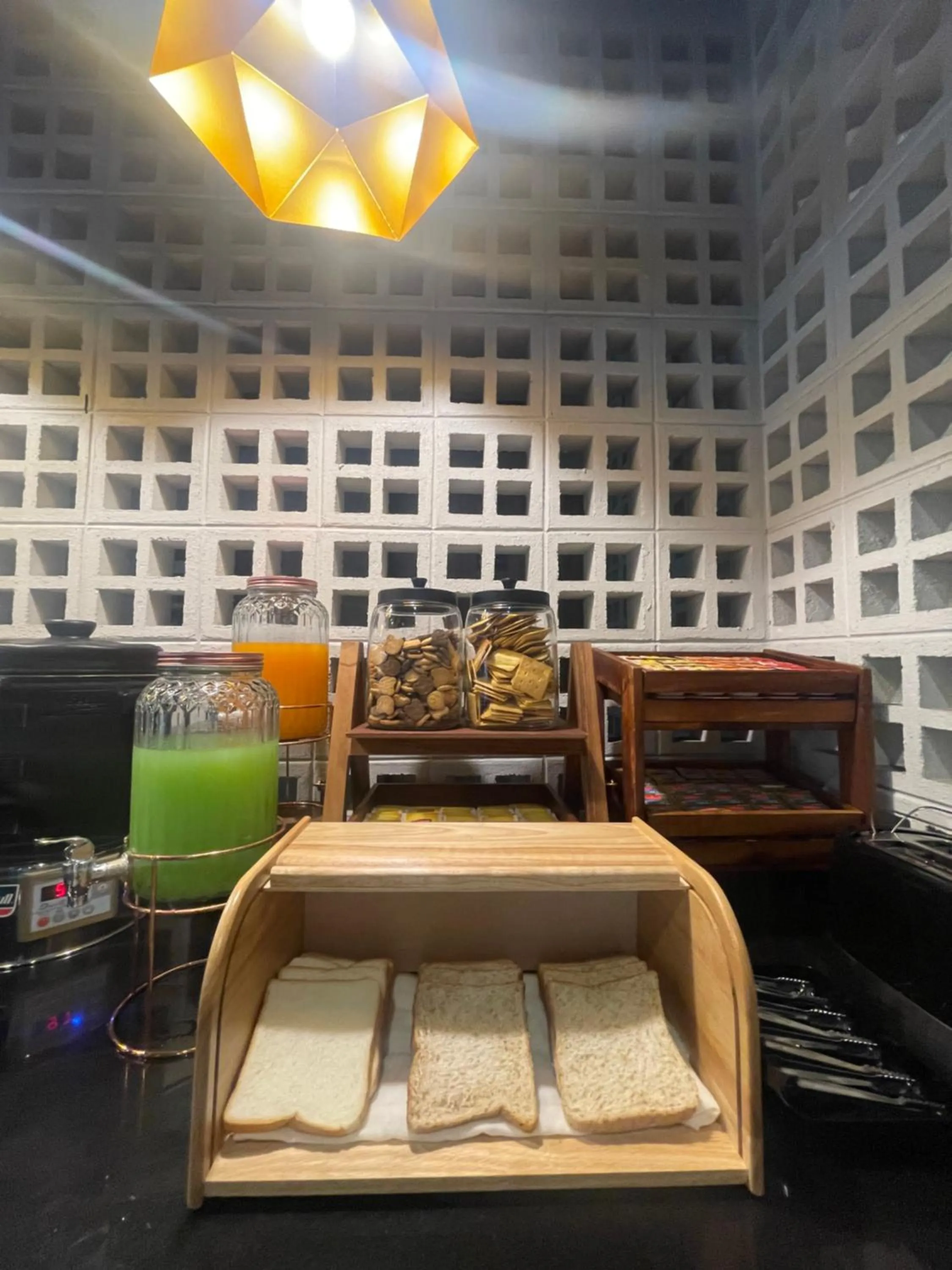 Breakfast in the echo hotel