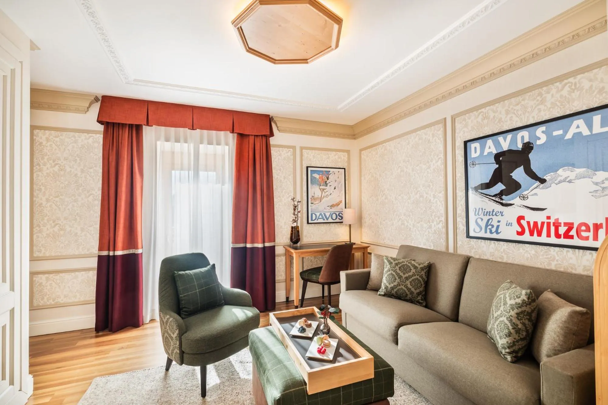 Living room in Hotel Flüela Davos - The Unbound Collection by Hyatt