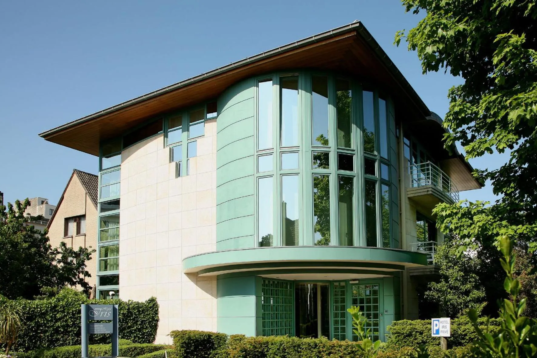 Facade/entrance in Hotel Iris