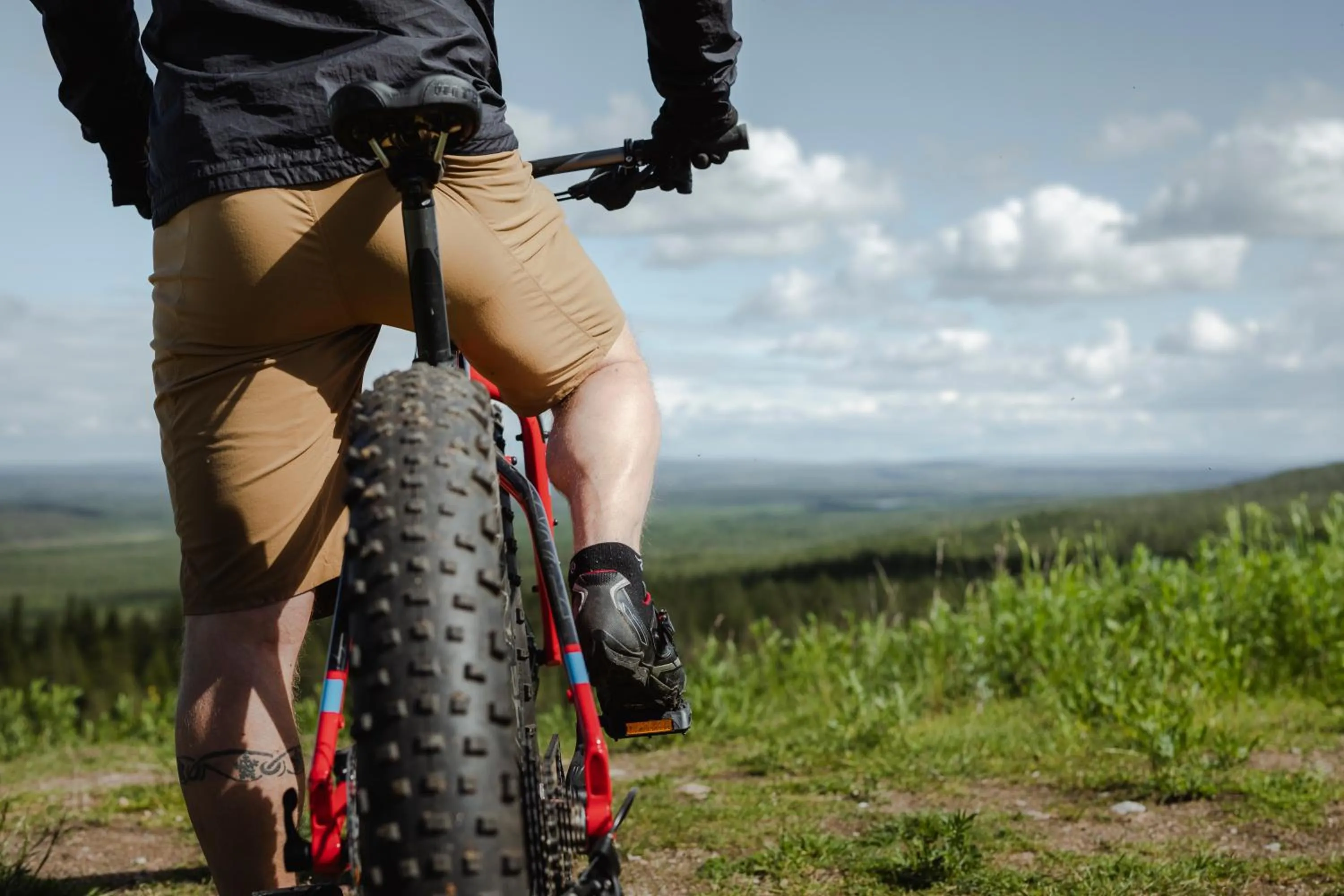 Cycling in Lapland Hotels Saaga