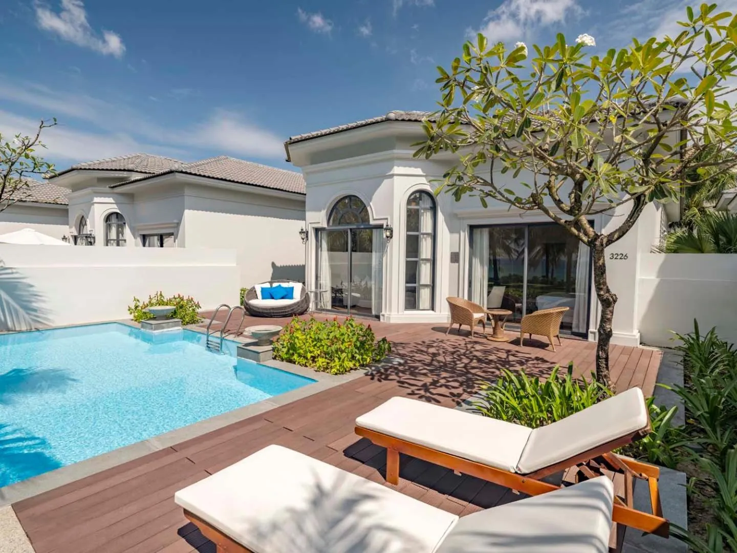 Swimming pool in Vinpearl Wonderworld Phu Quoc