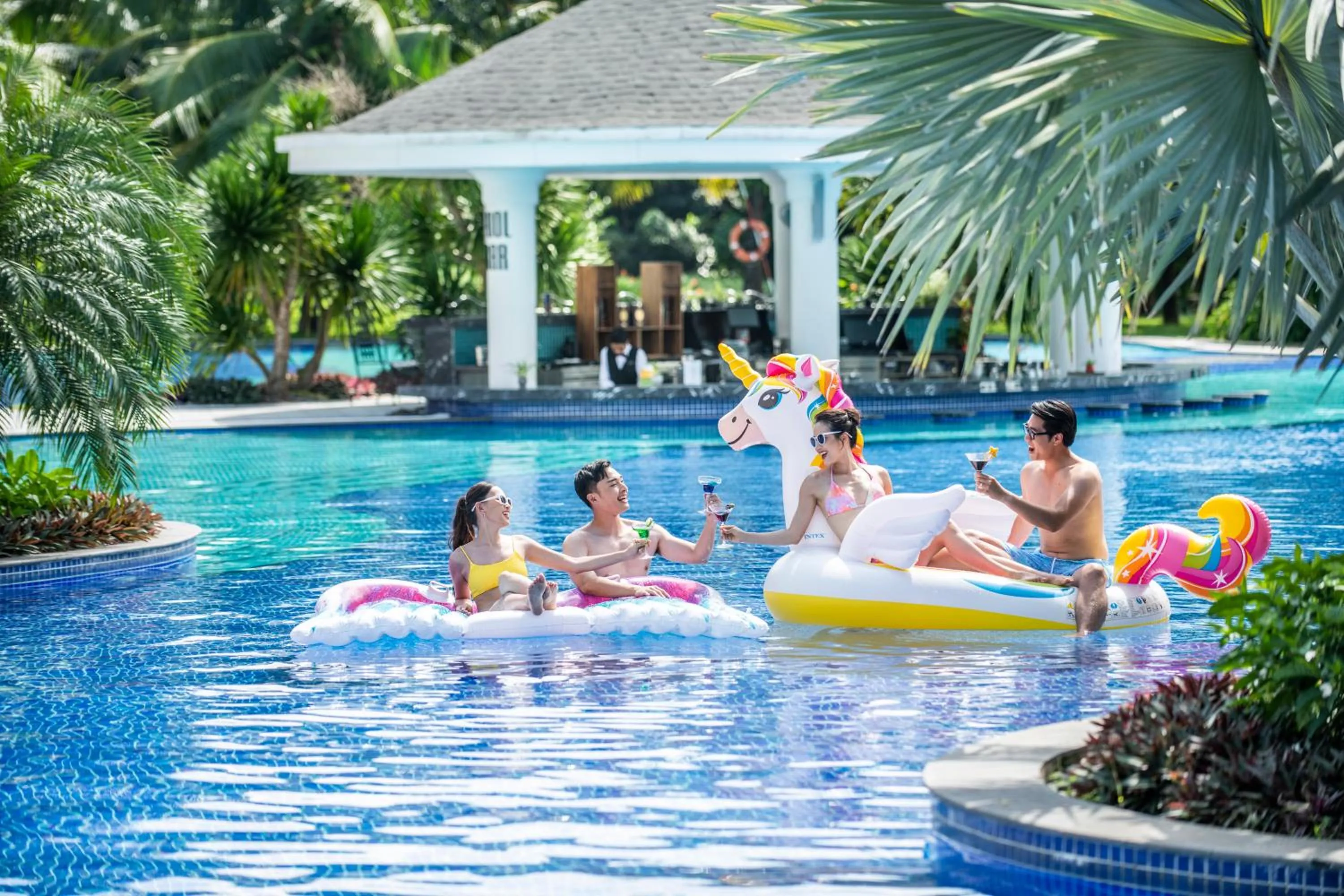 Swimming pool in Vinpearl Wonderworld Phu Quoc