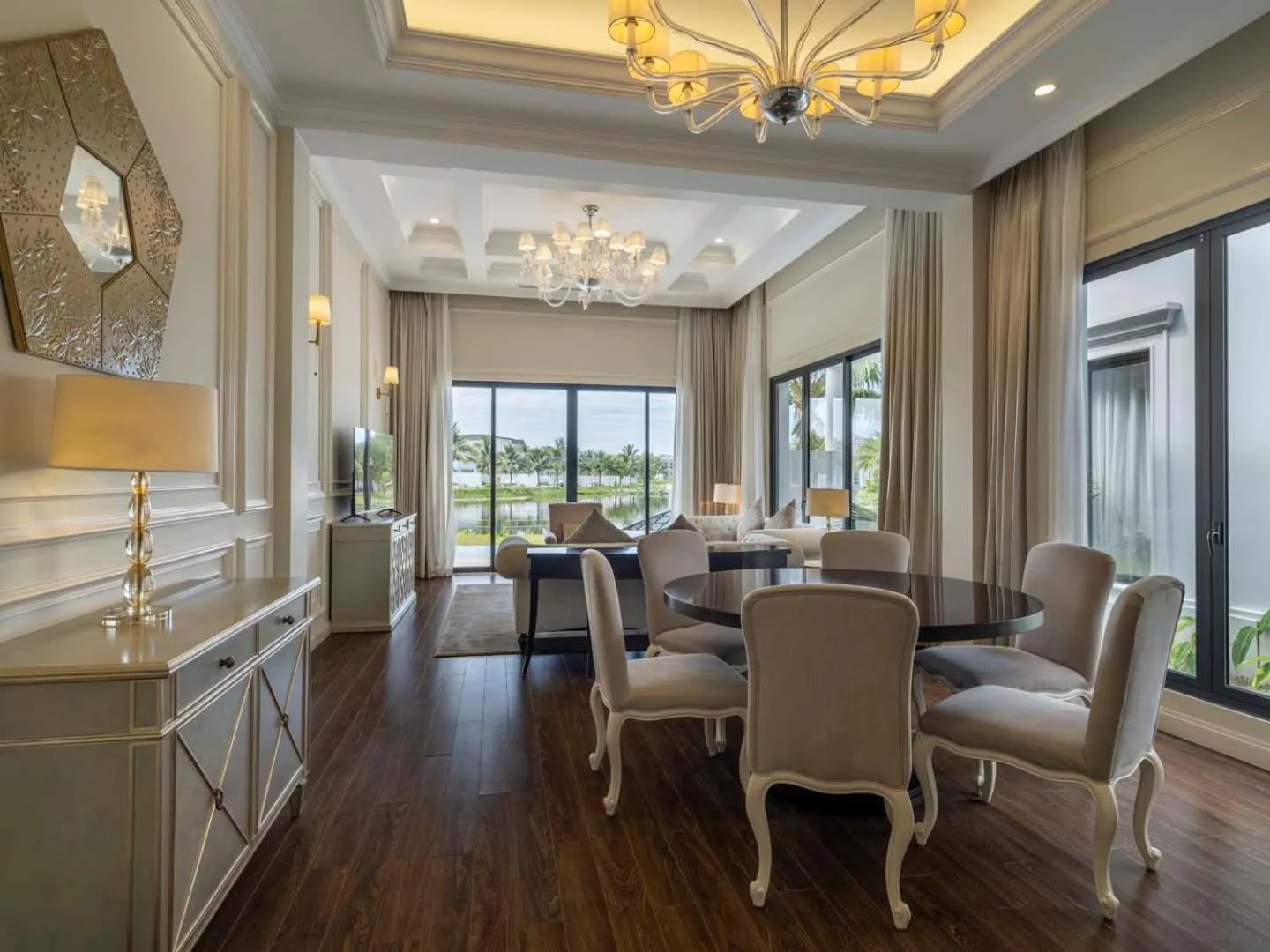 Dining area in Vinpearl Wonderworld Phu Quoc