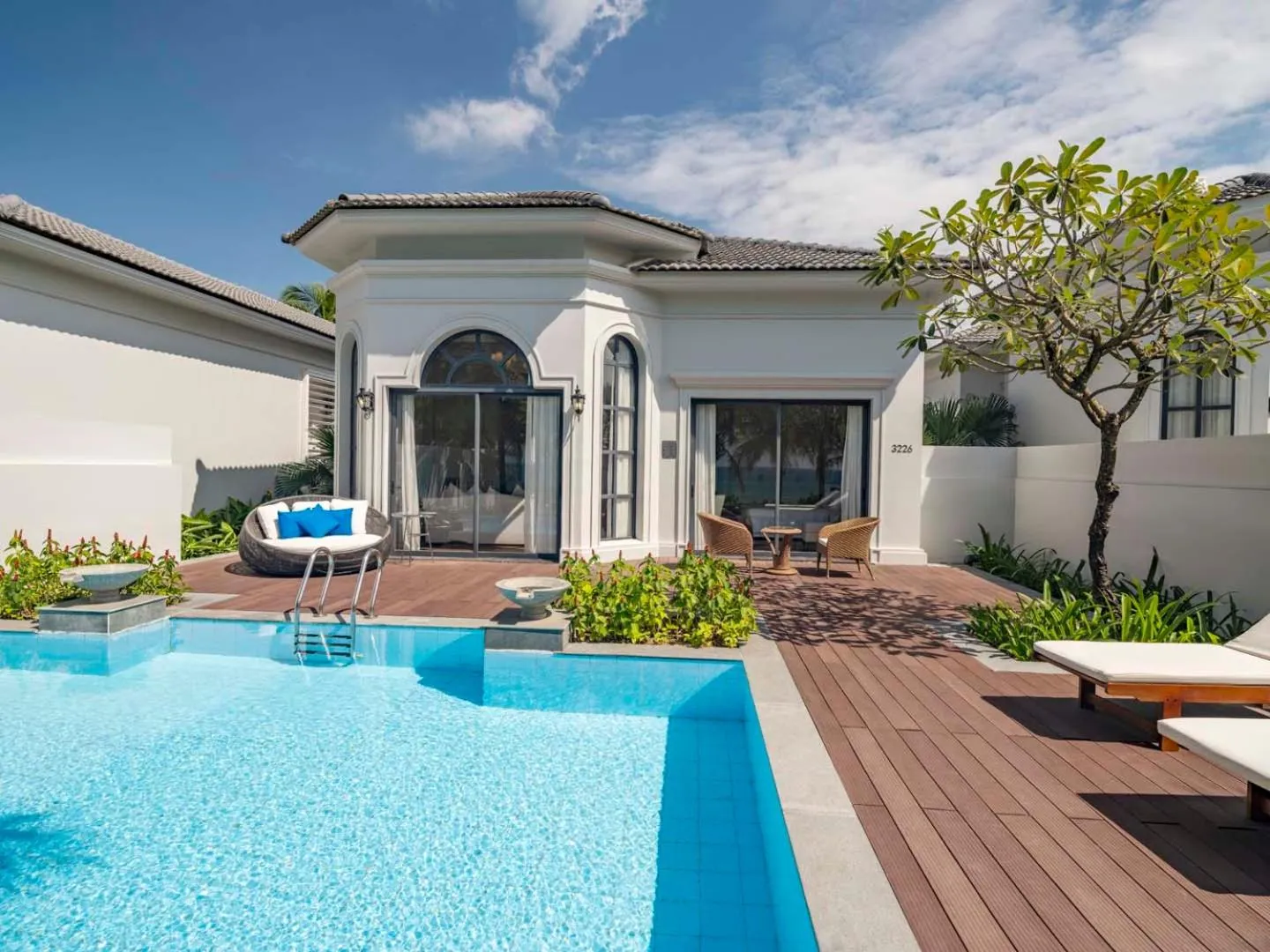 Swimming pool in Vinpearl Wonderworld Phu Quoc