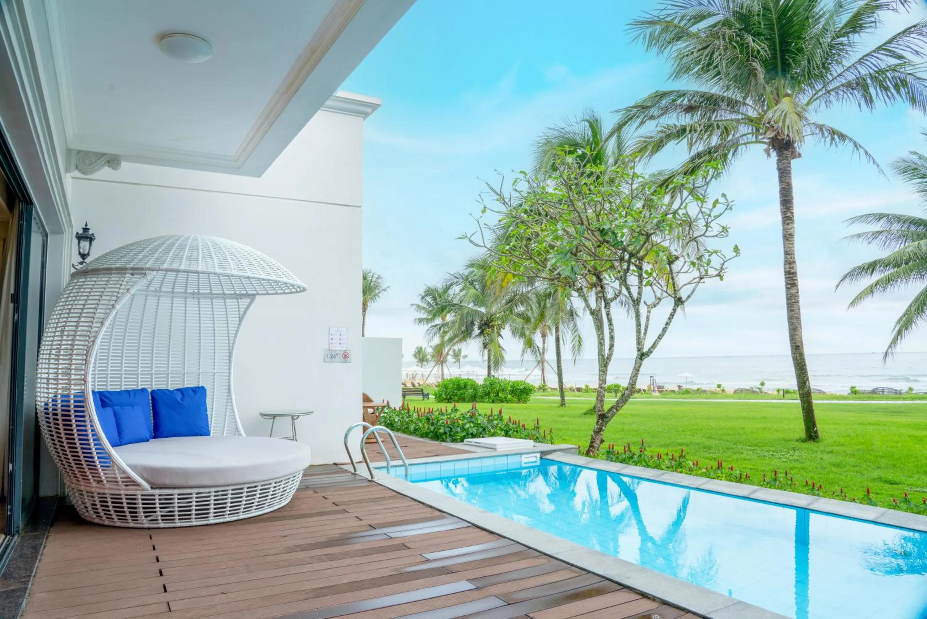 Swimming pool in Vinpearl Wonderworld Phu Quoc