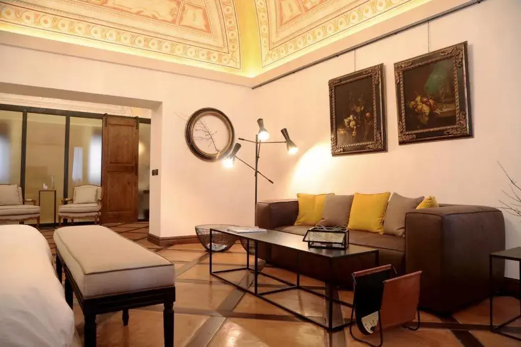 Al Palazzetto Al Palazzetto