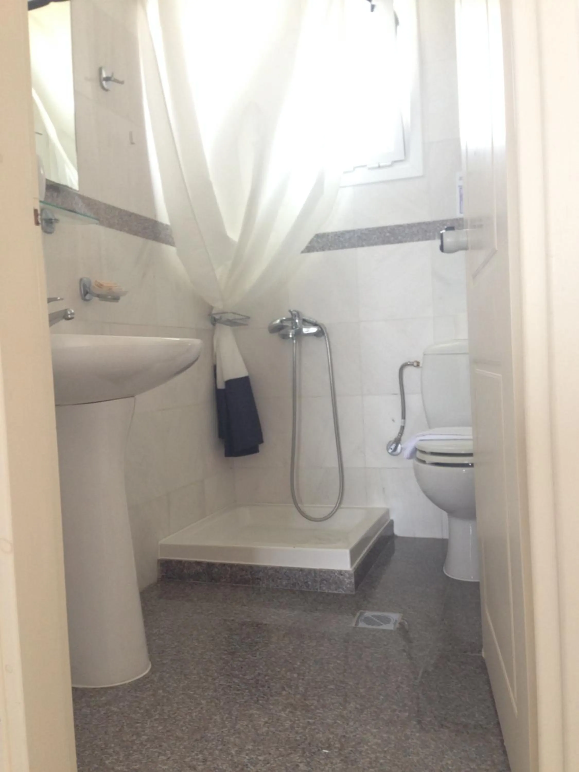 Bathroom in Kanakis Blue Beach Apartments