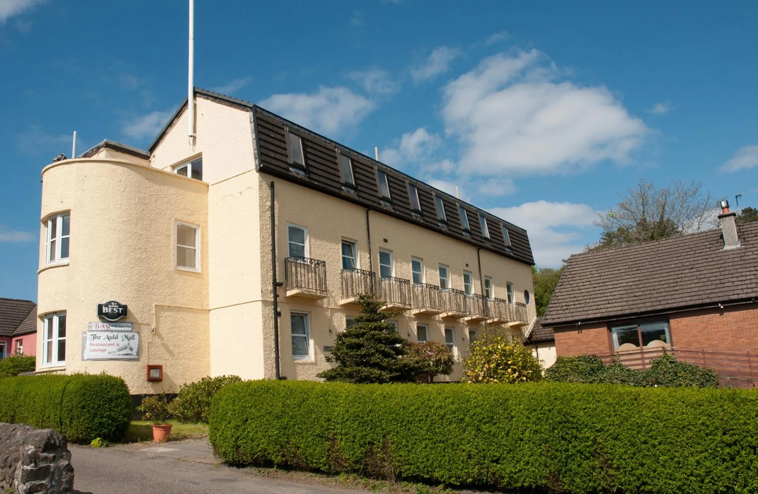 Property building in Park Lodge Hotel