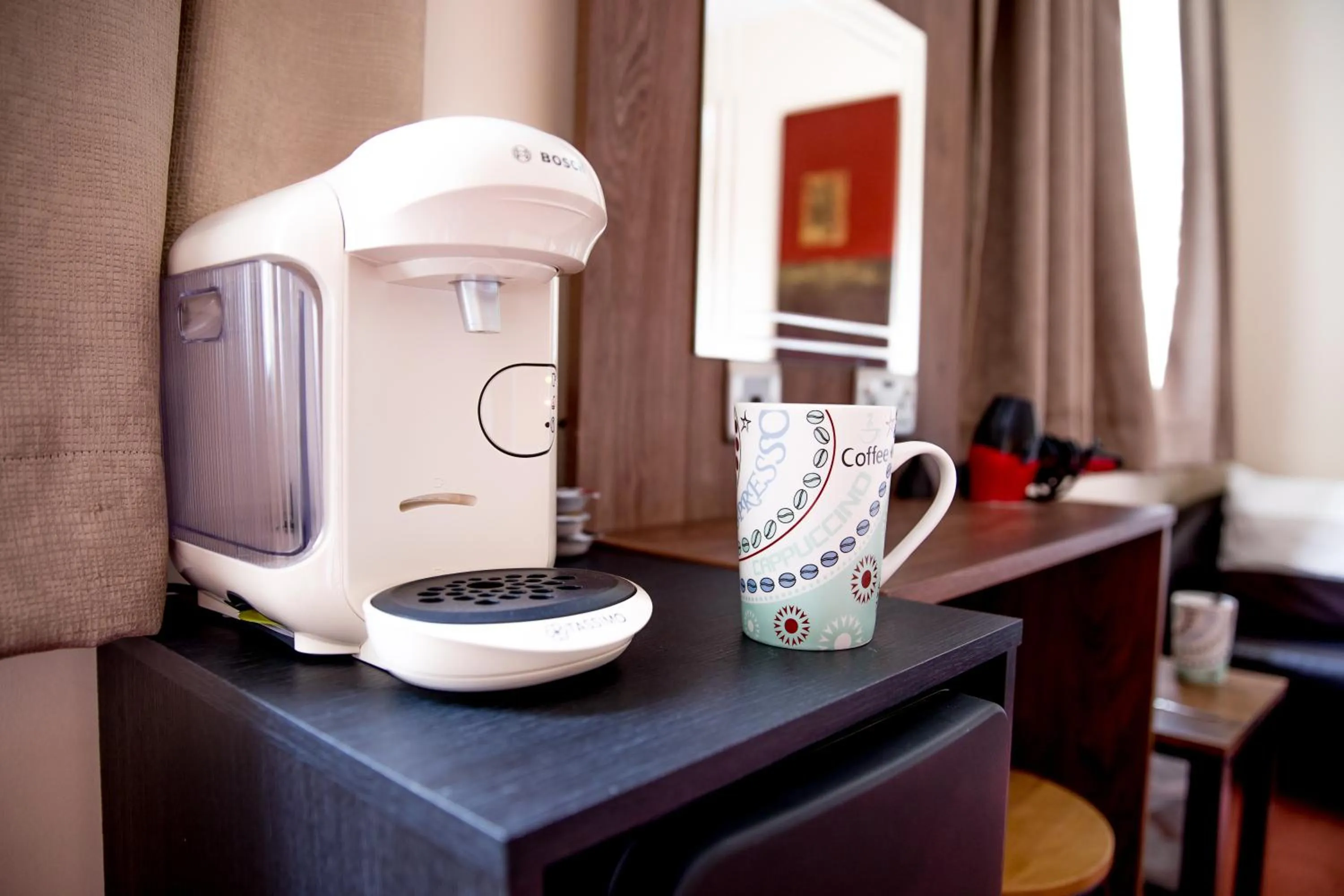 Coffee/tea facilities in Park Lodge Hotel