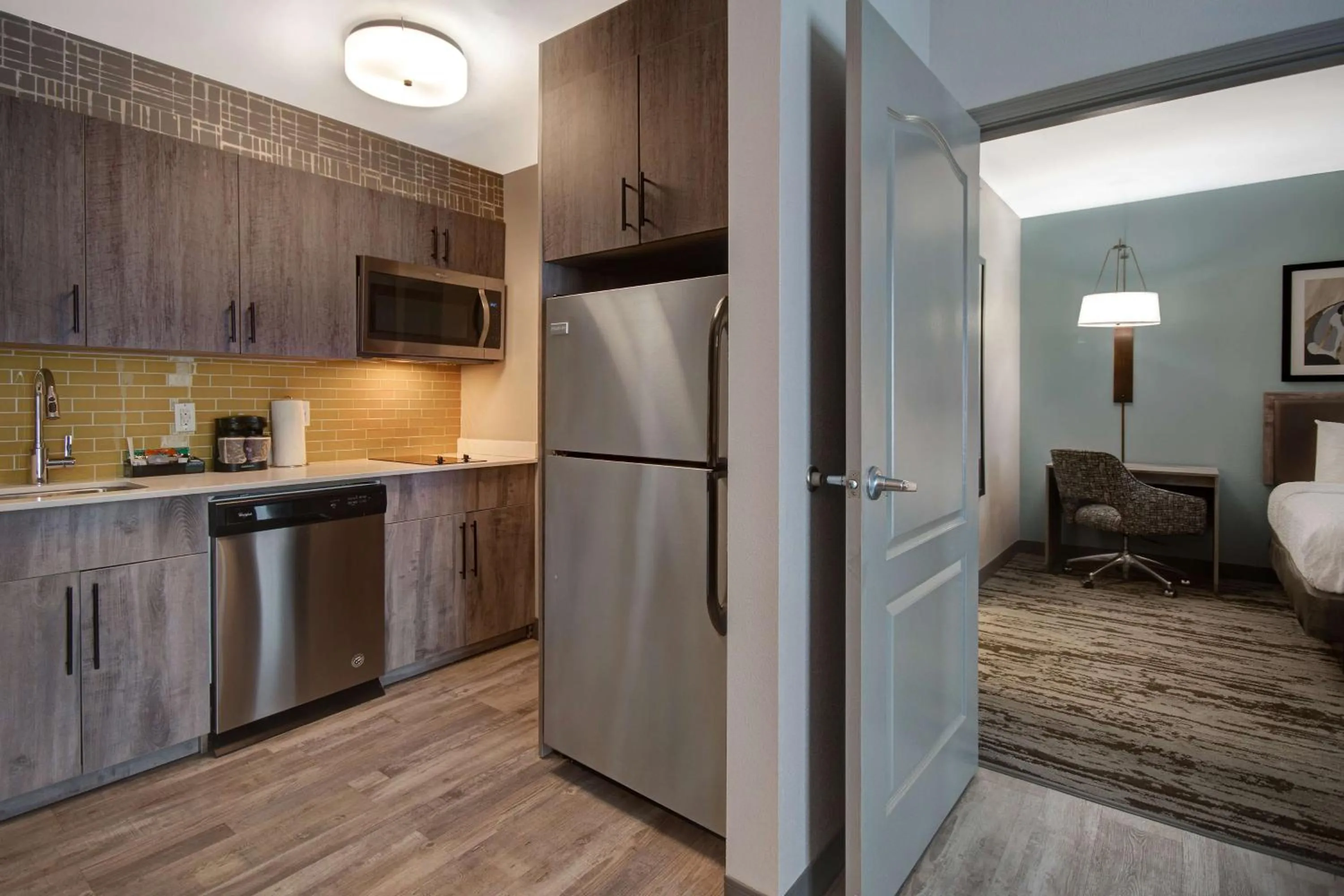 Kitchen or kitchenette in Homewood Suites by Hilton Lexington-Hamburg