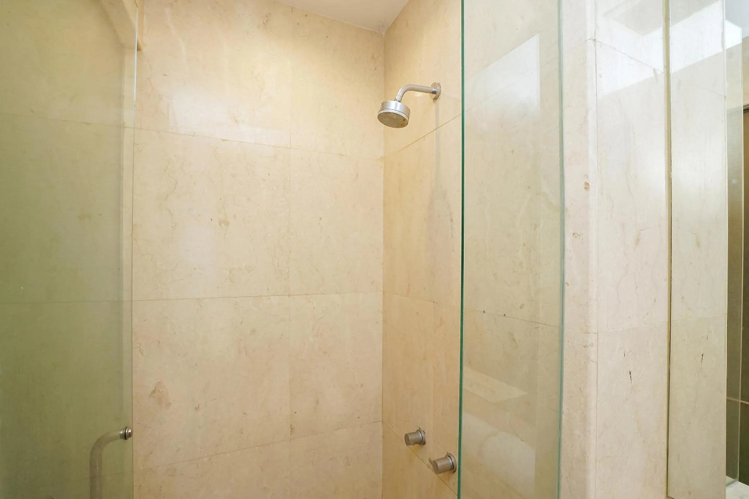 Bathroom in Istana Permata Ngagel