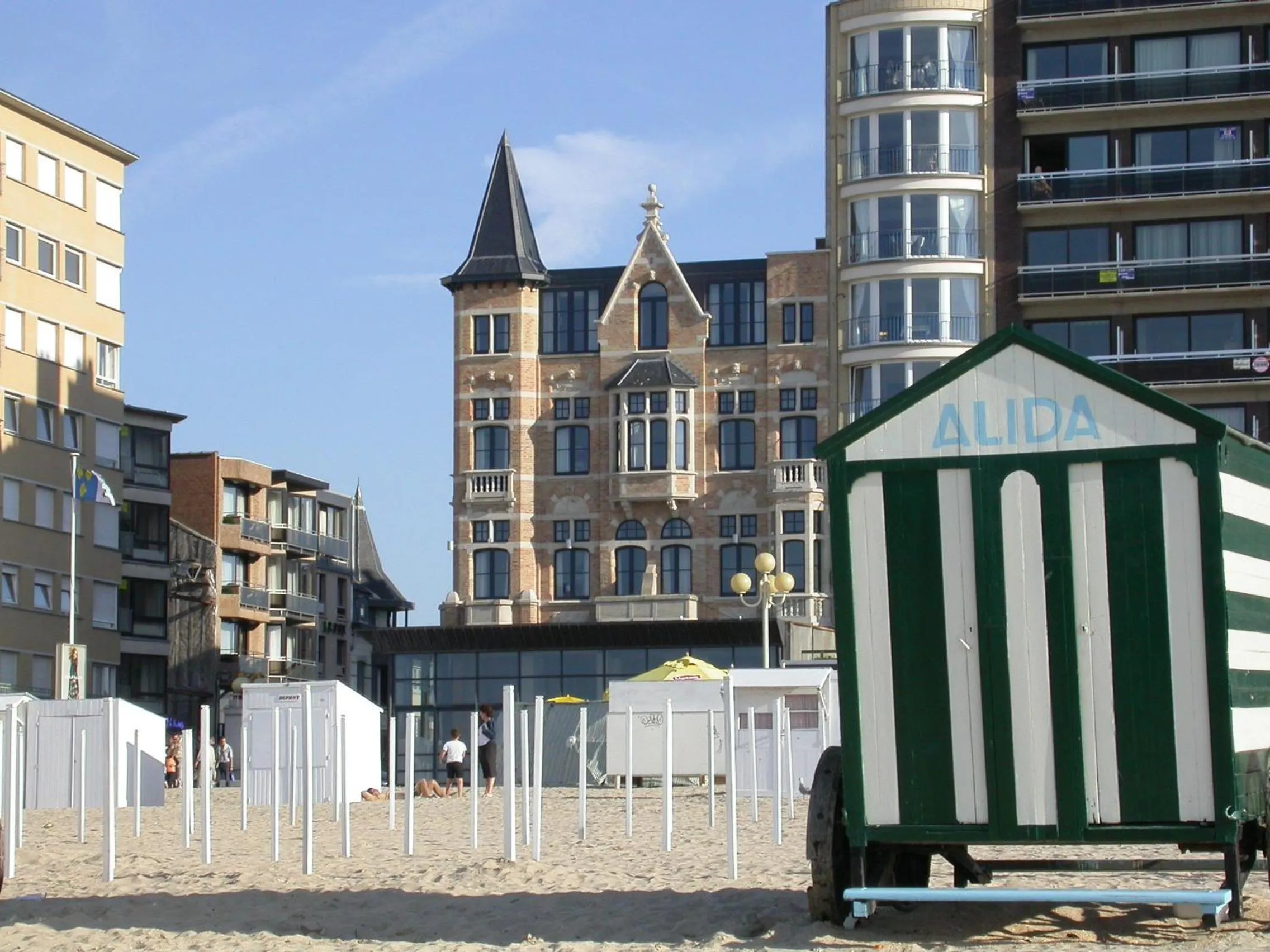Facade/entrance in Hotel Villa Select