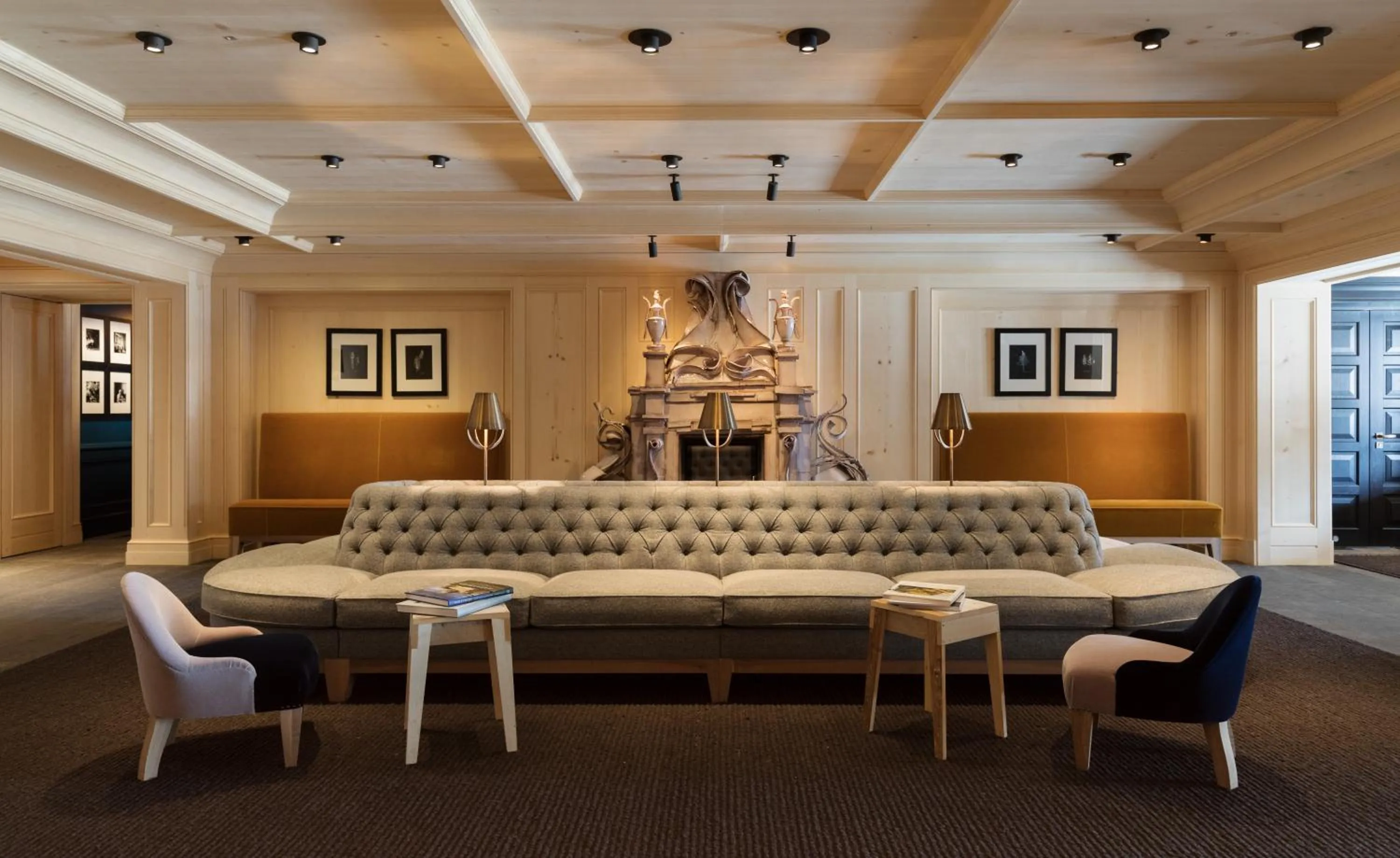 Lobby or reception in Hotel Almhof Schneider