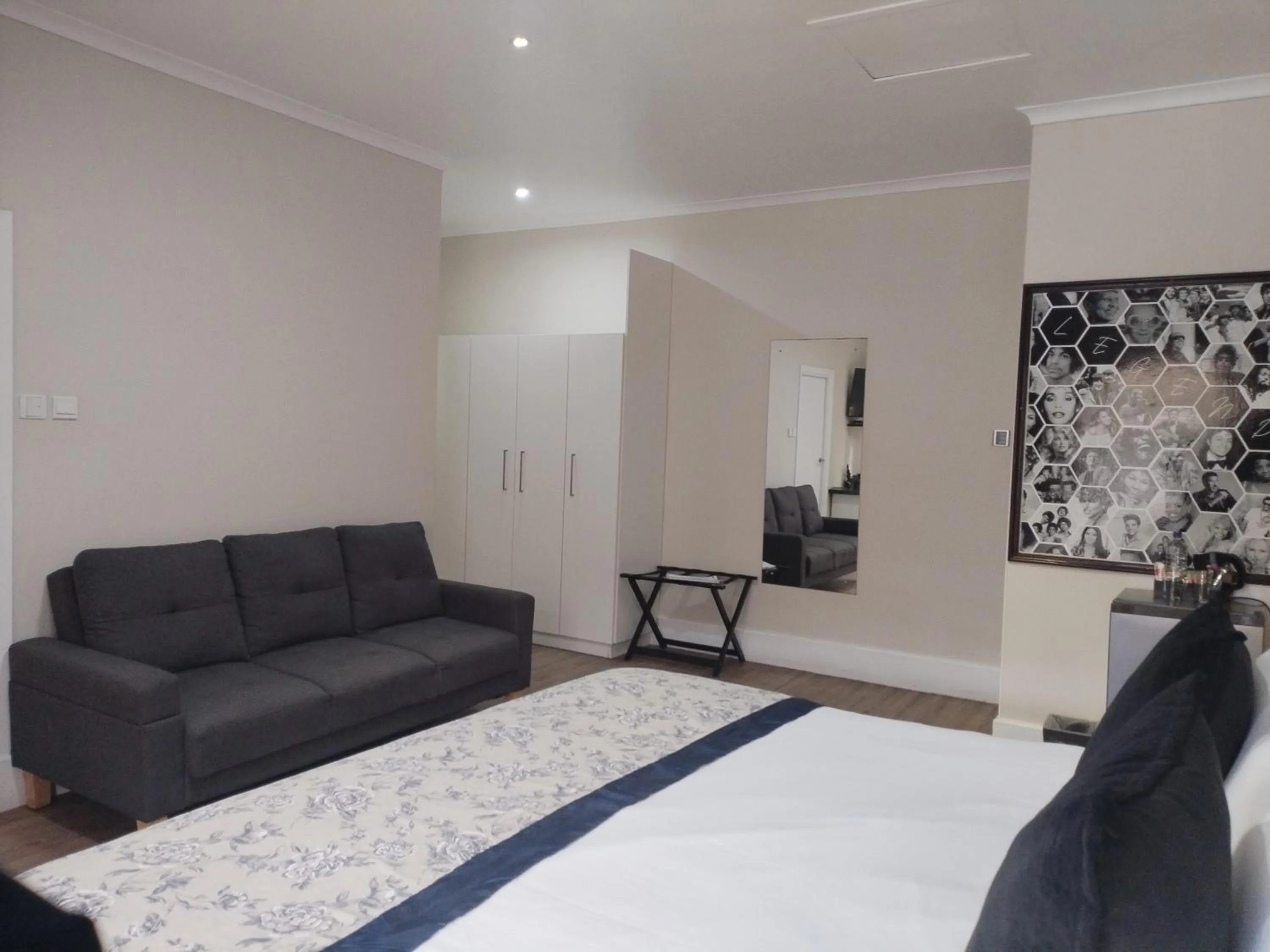 Bed in MyPond Stenden Hotel