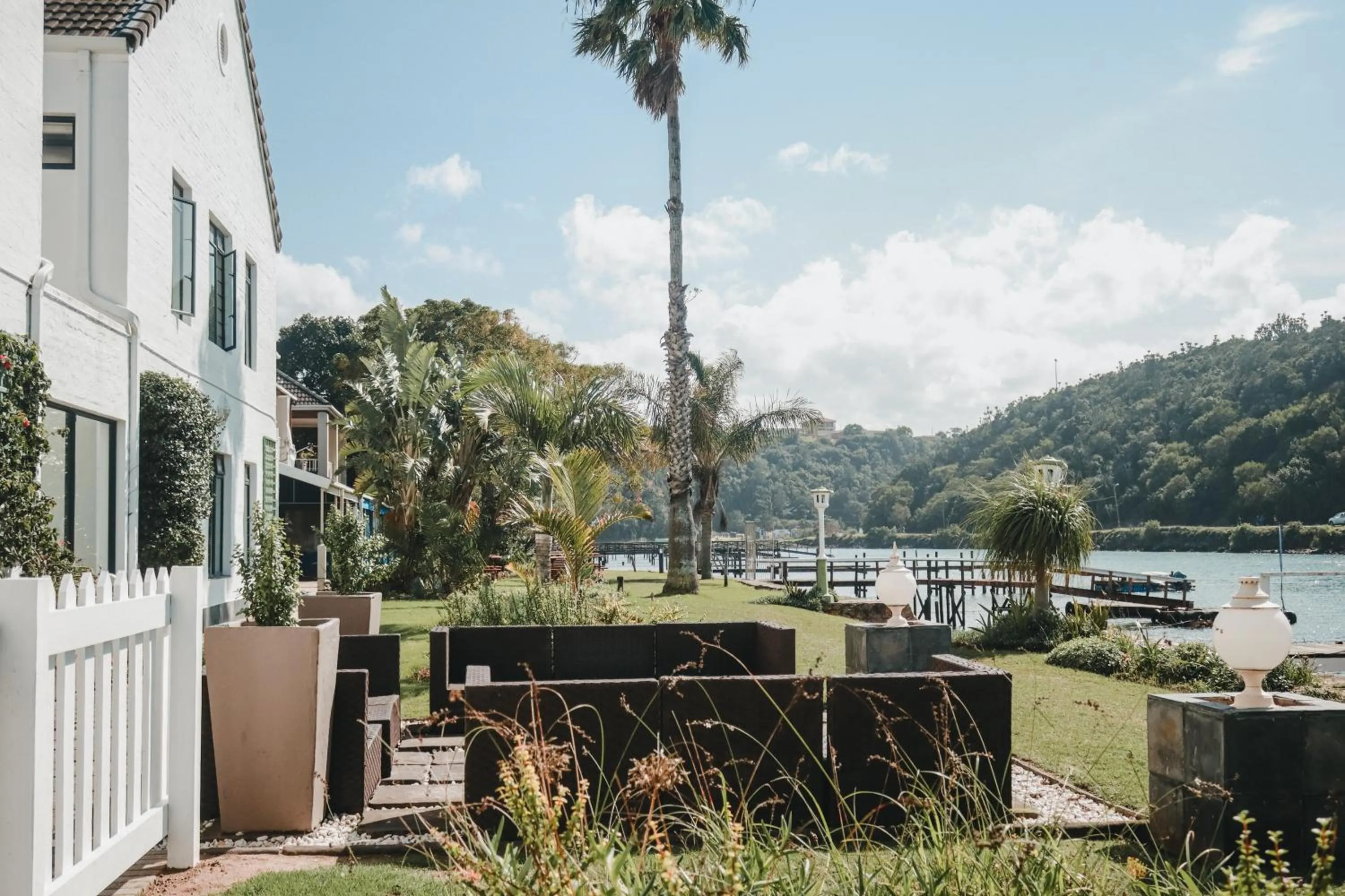 Lounge or bar in MyPond Stenden Hotel
