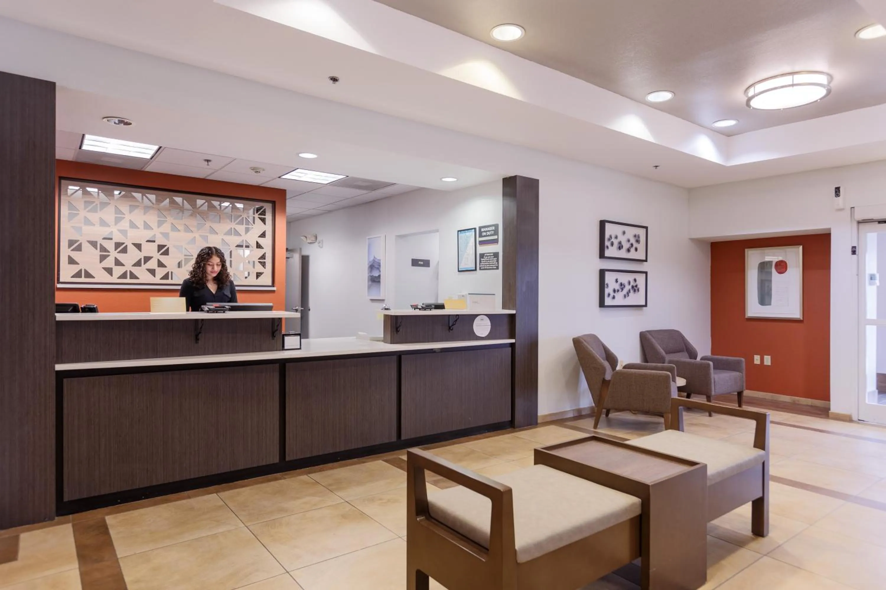 Lobby or reception in Candlewood Suites San Marcos by IHG