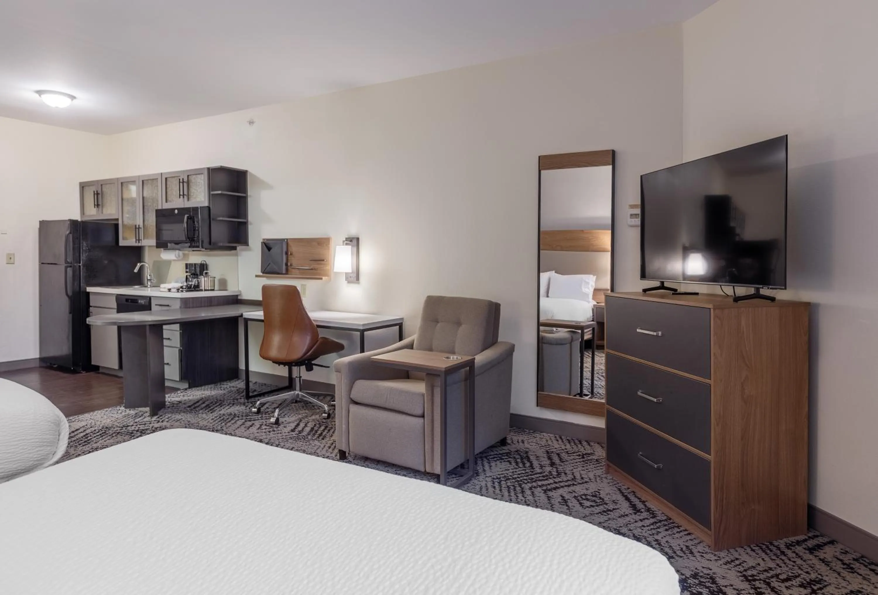 TV and multimedia, Bed in Candlewood Suites San Marcos by IHG