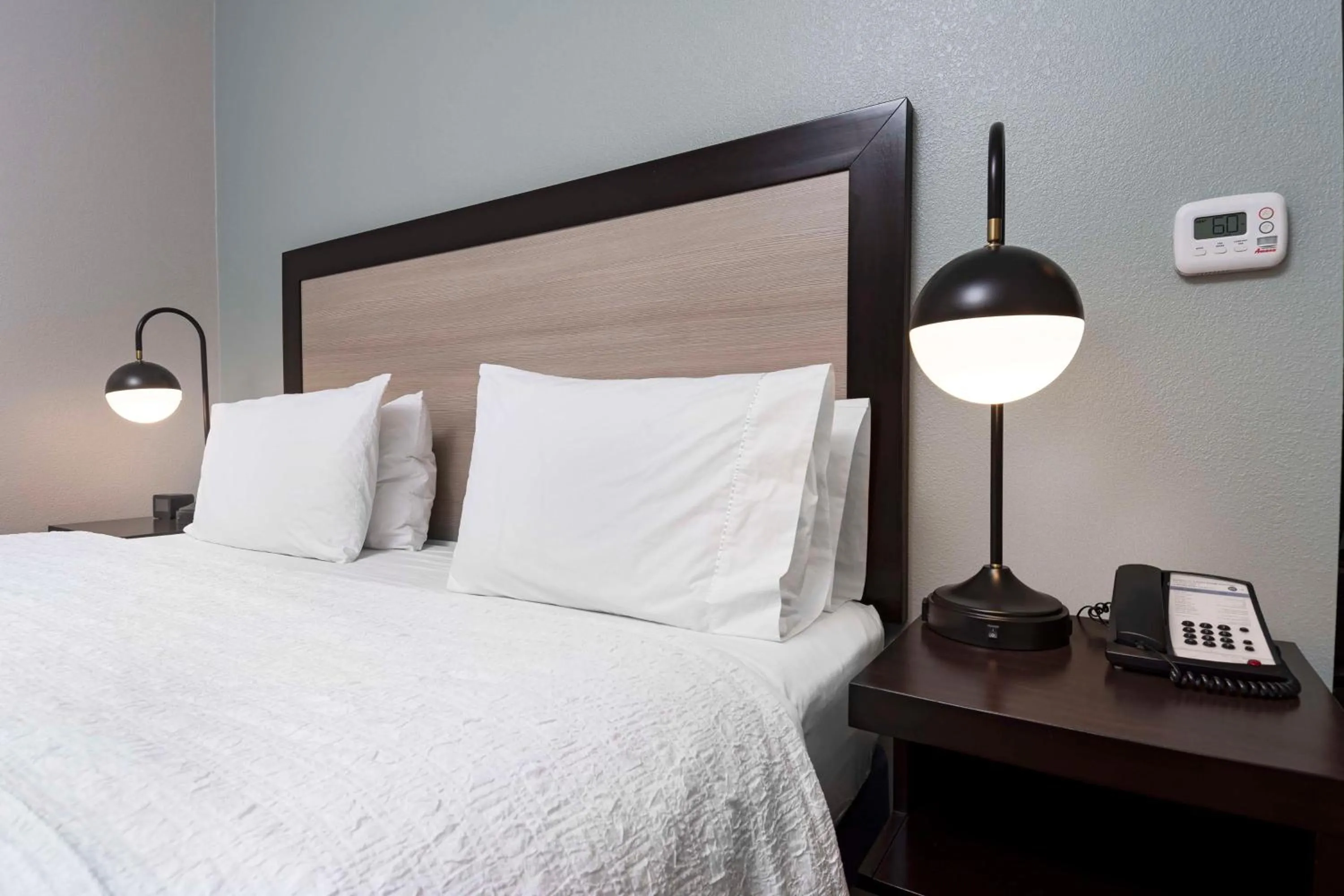 Bed in Hampton Inn & Suites - Raleigh Downtown