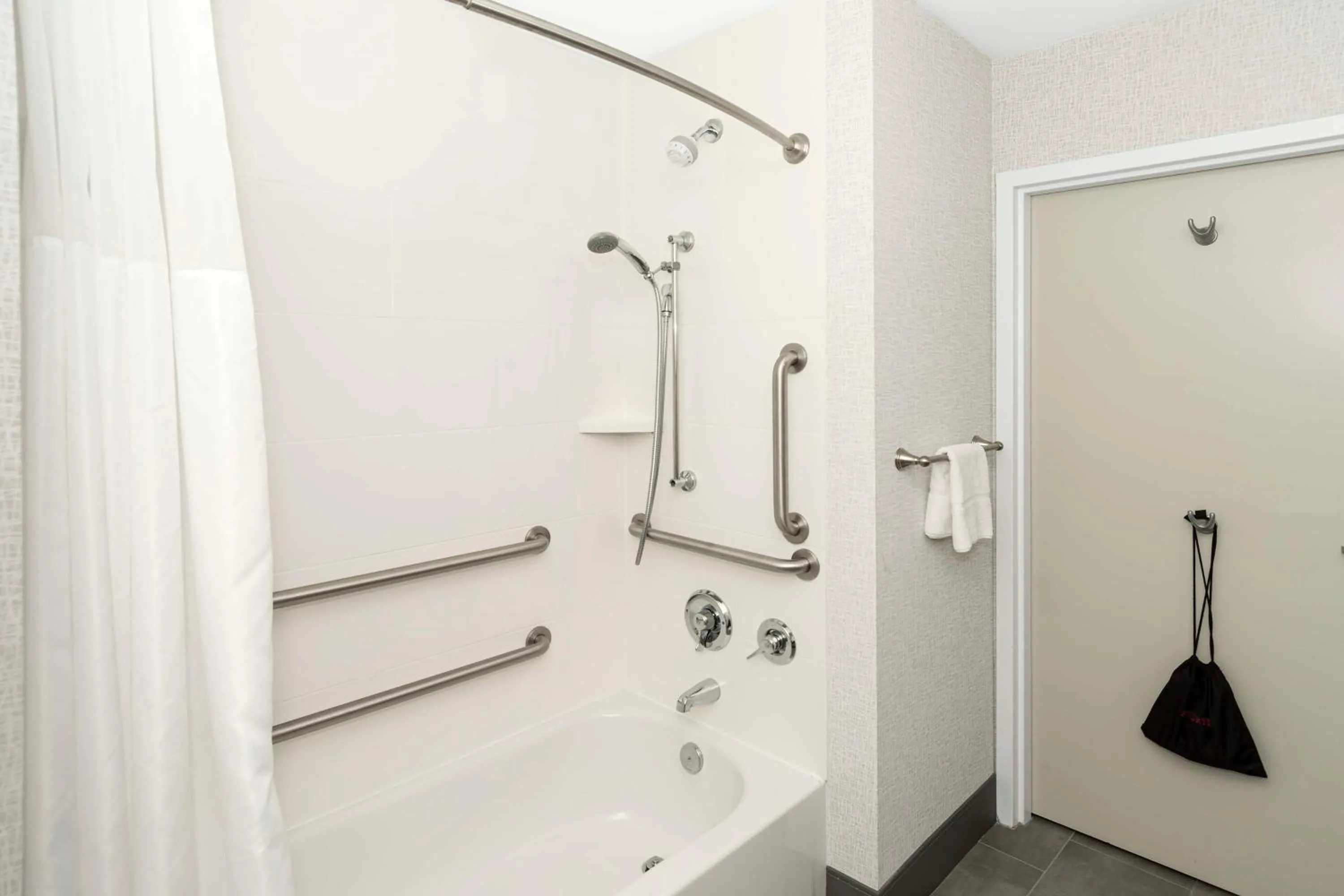 Bathroom in Hampton Inn & Suites - Raleigh Downtown