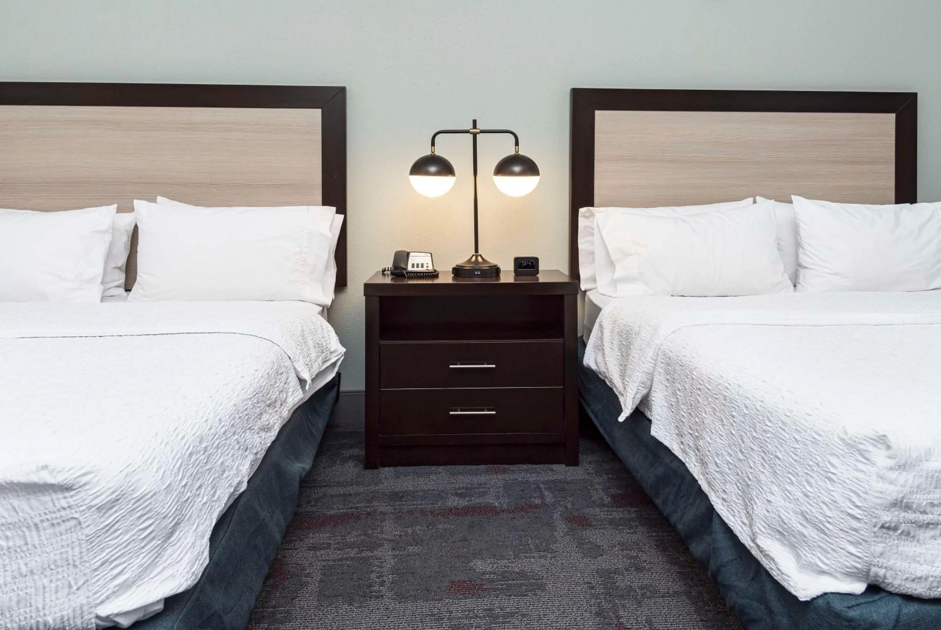 Bed in Hampton Inn & Suites - Raleigh Downtown