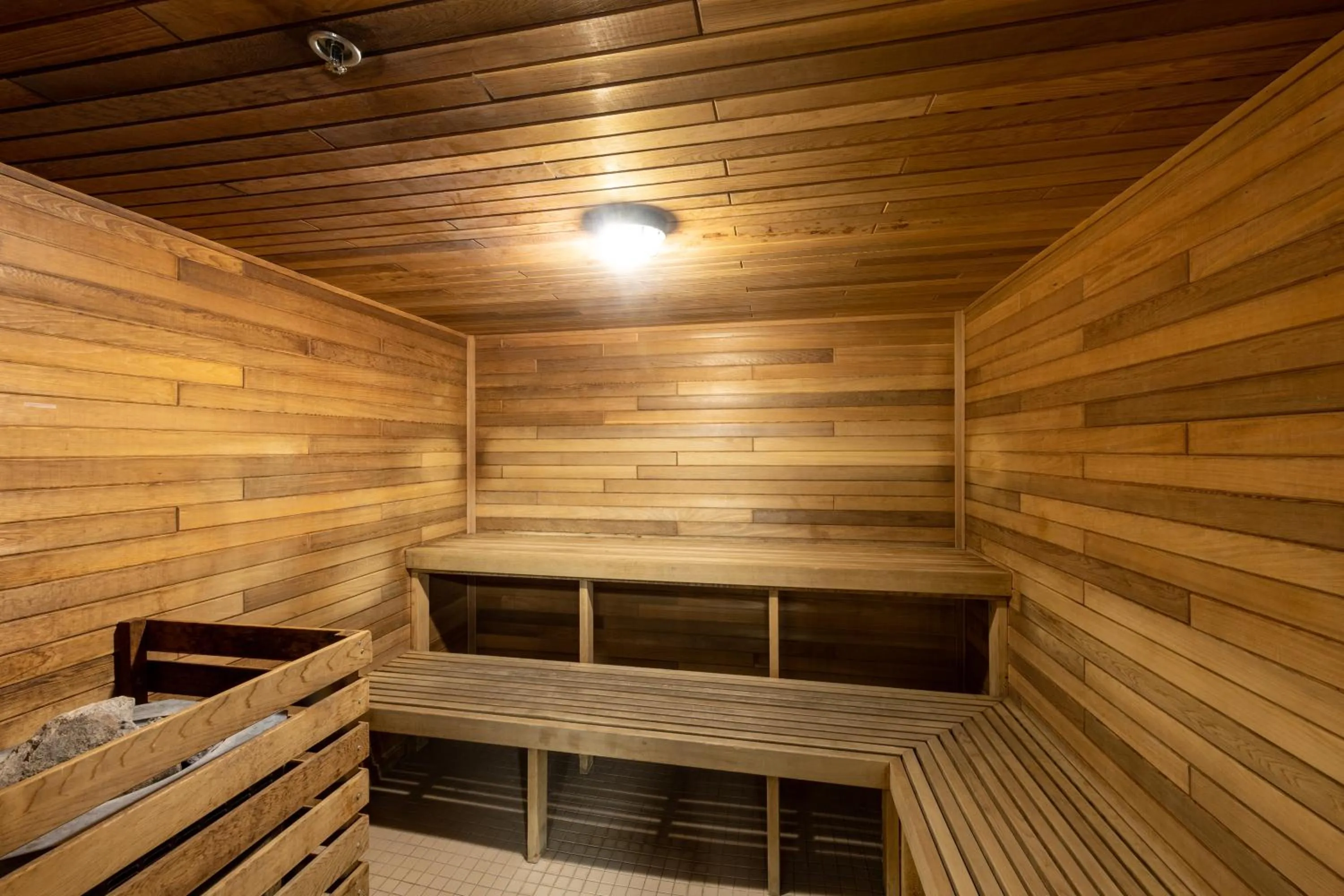 Sauna in Glacier Mountaineer Lodge
