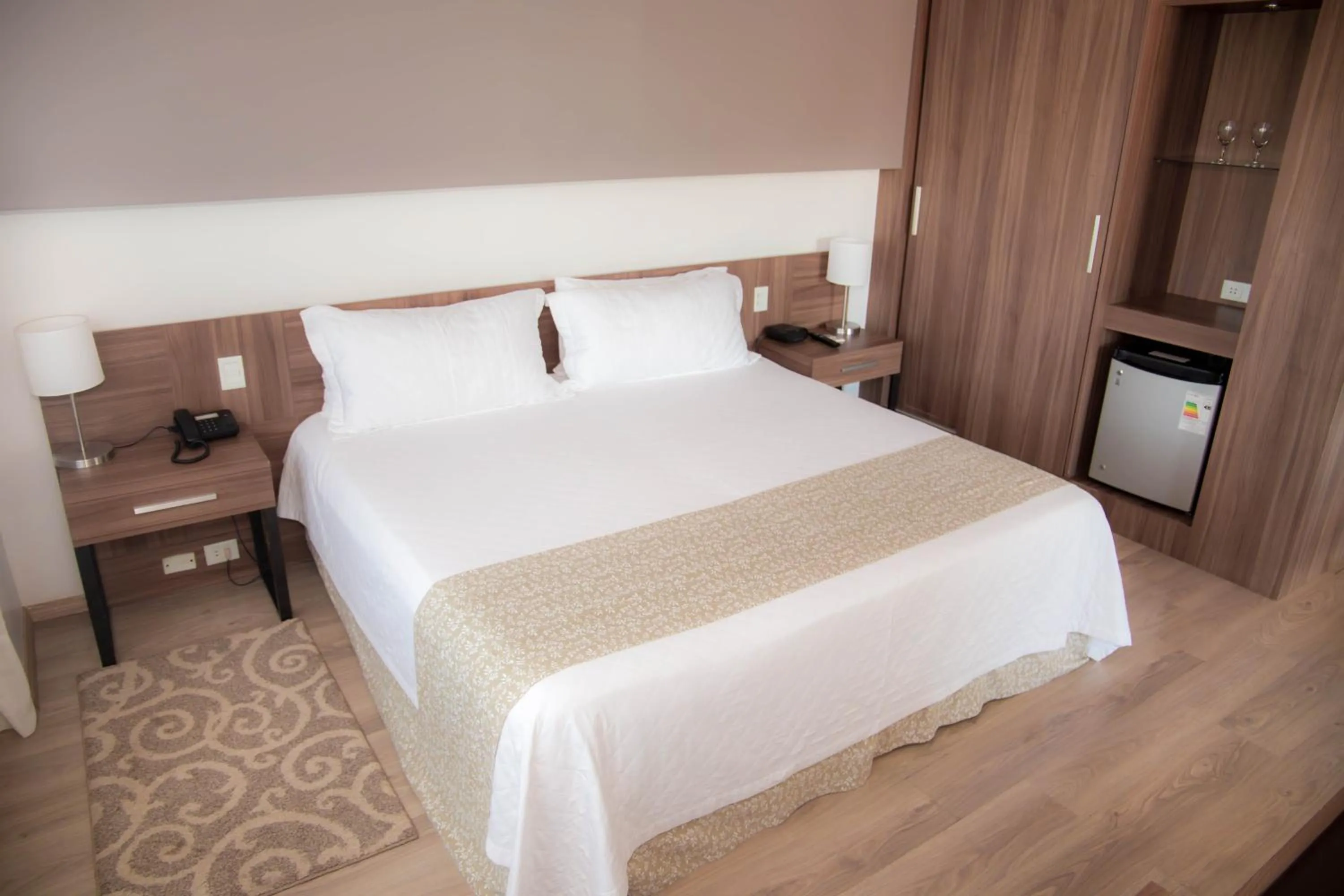 Photo of the whole room, Bed in 7 Saltos Resort