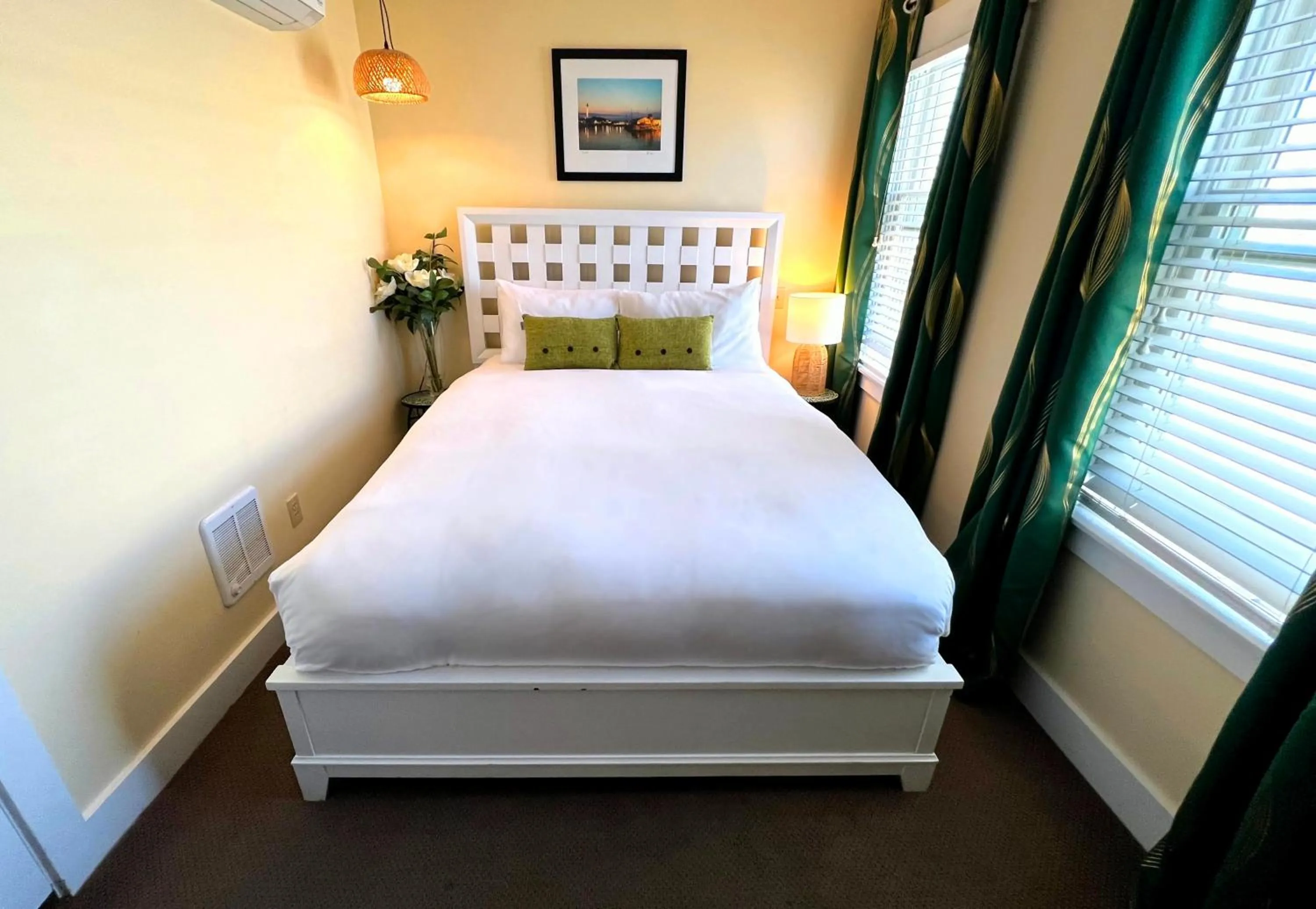 Bed in Lotus Provincetown