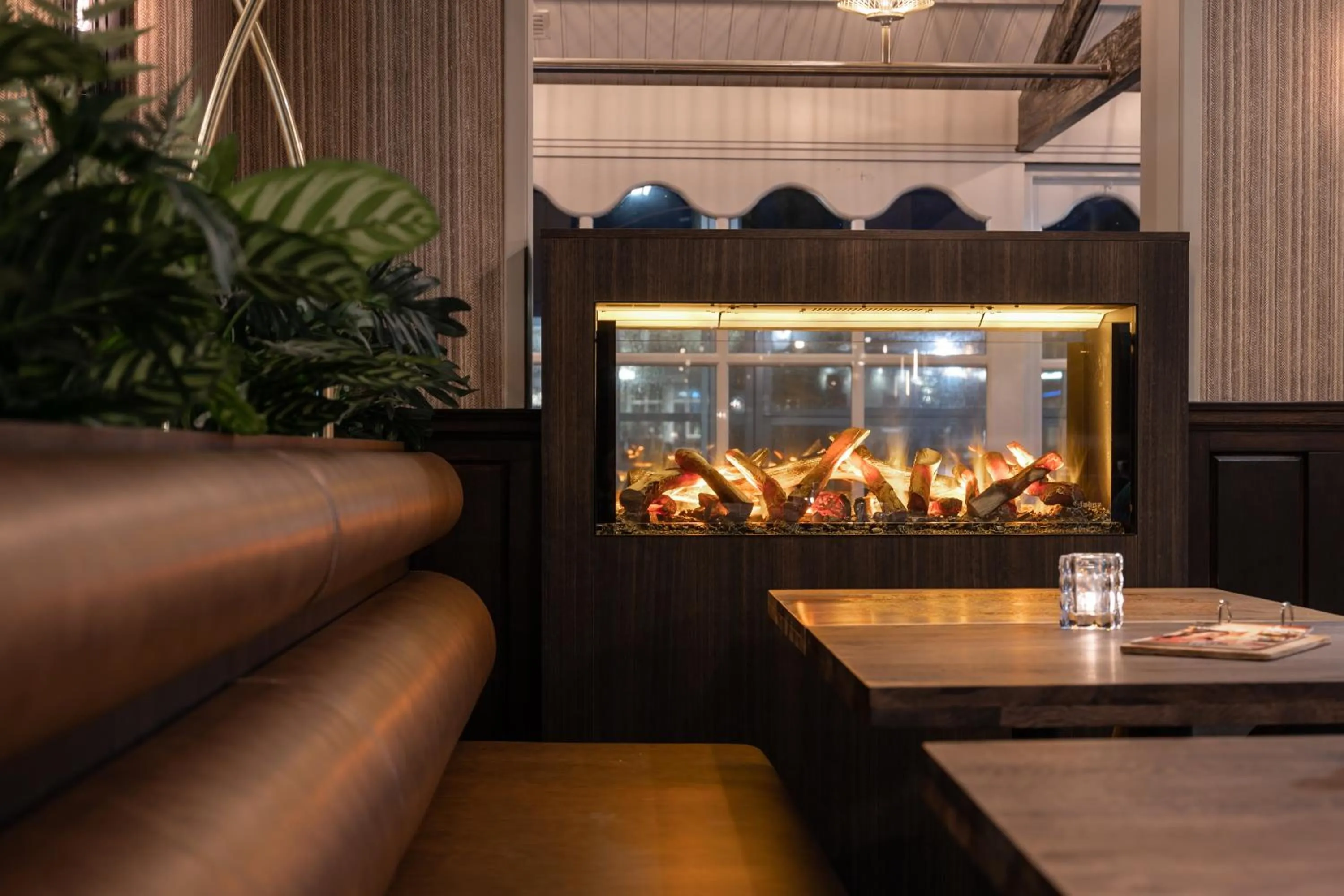 Restaurant/places to eat in Hotel Bom