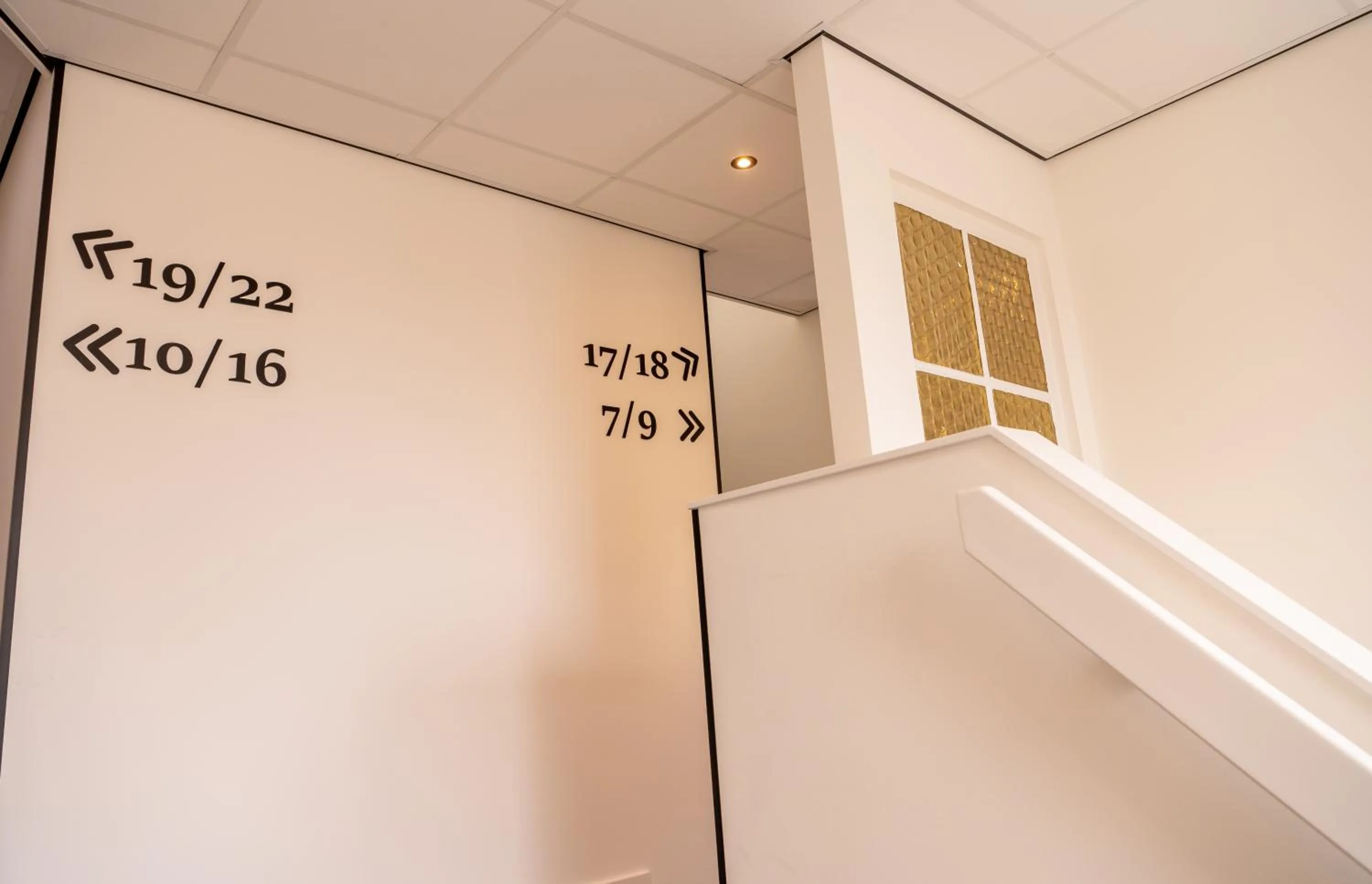 Property building in Hotel Bom