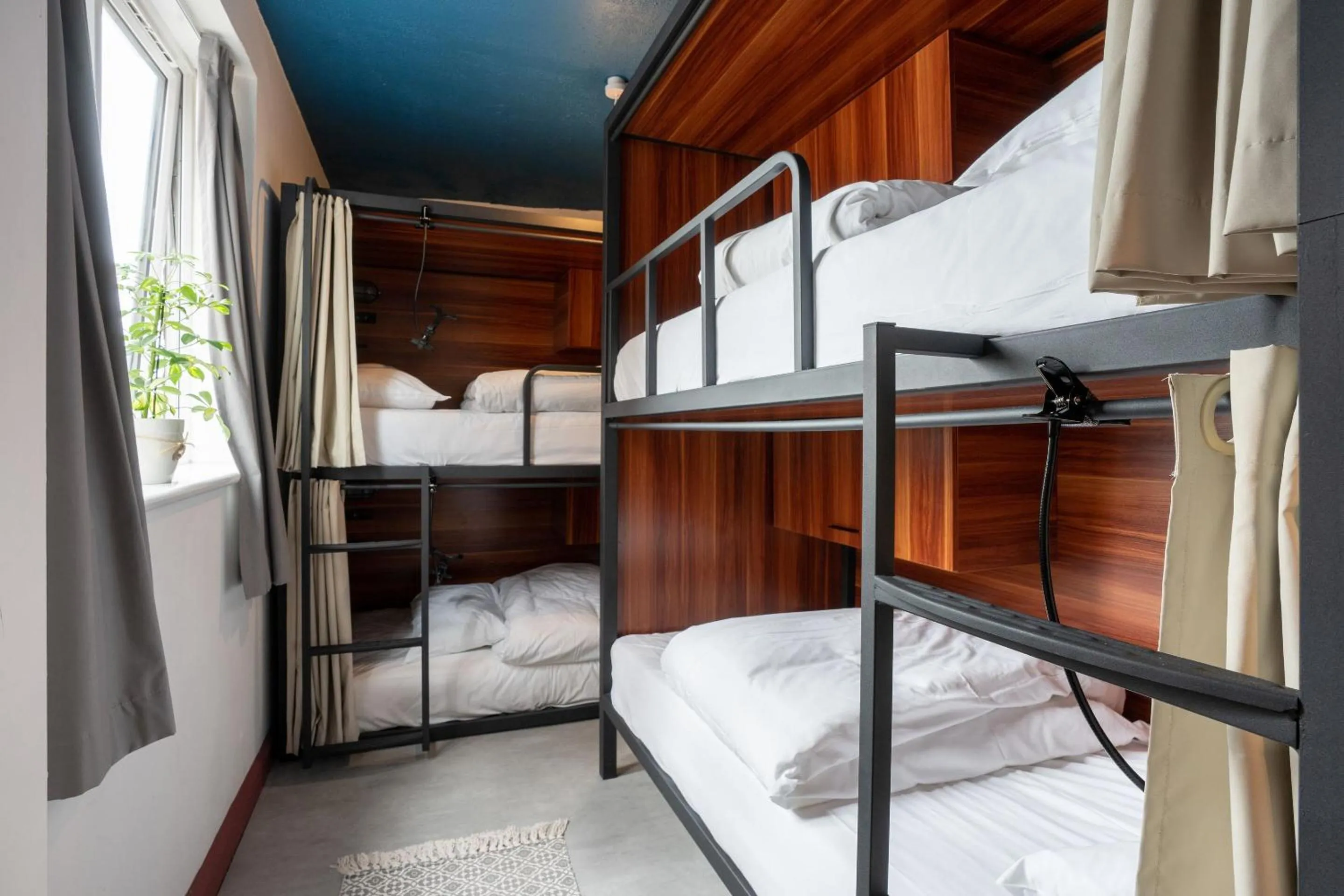 Bed in PH Hostel Liverpool