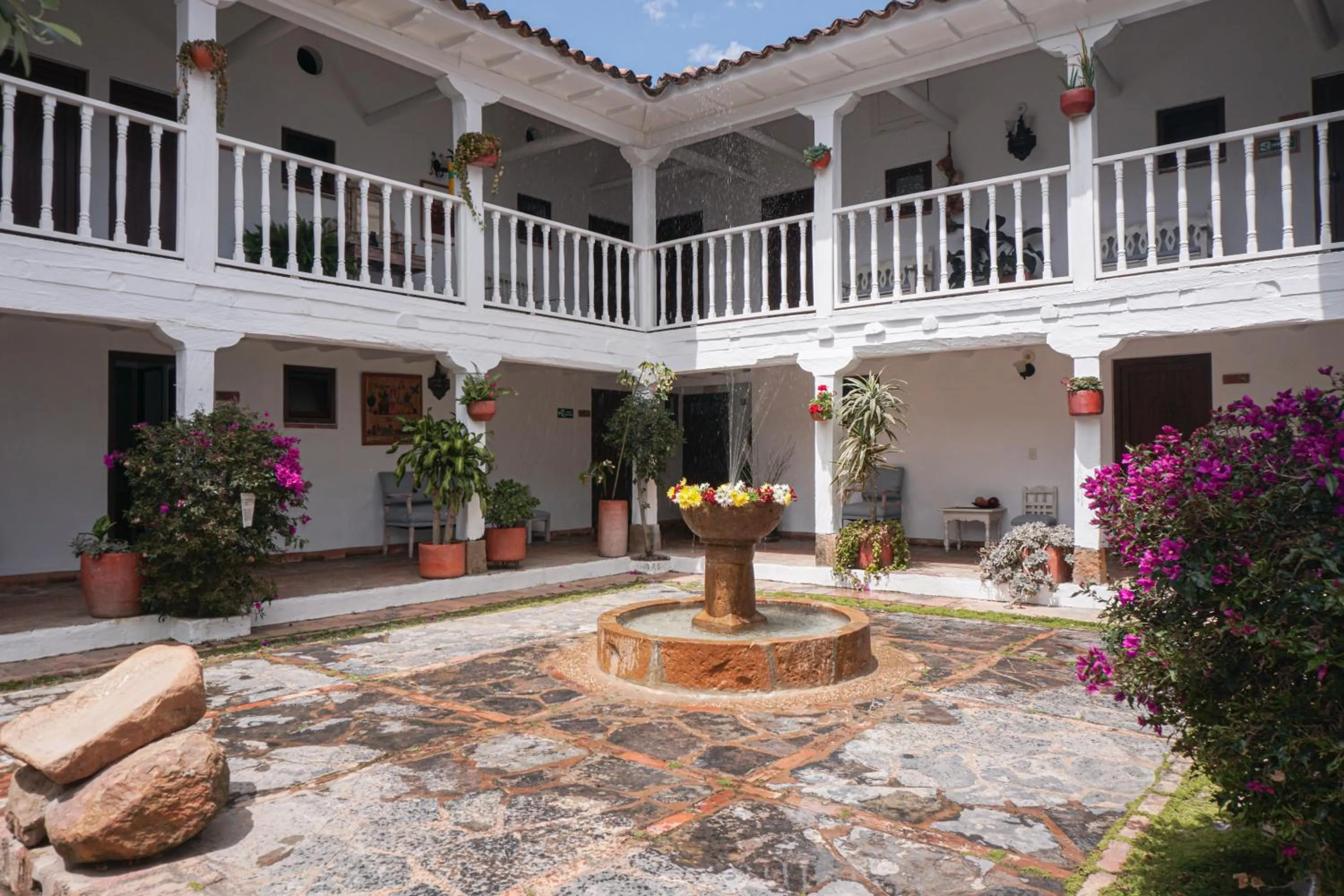 Inner courtyard view in Hotel y Spa Getsemani