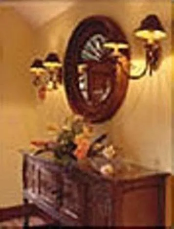 Decorative detail in Fourways Inn