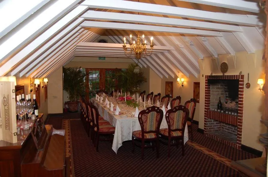 Dining area in Fourways Inn