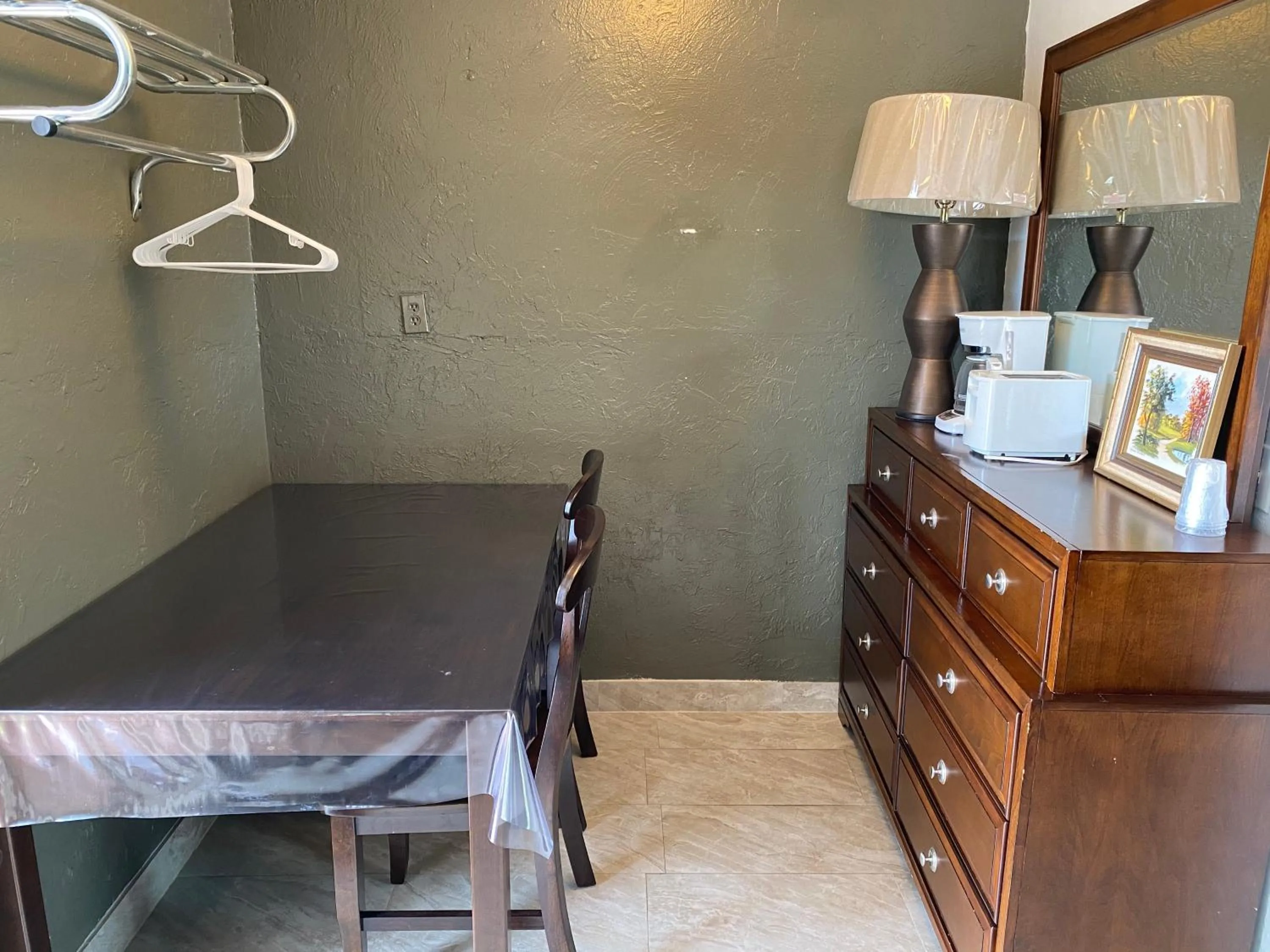 Glades Motel - Naples