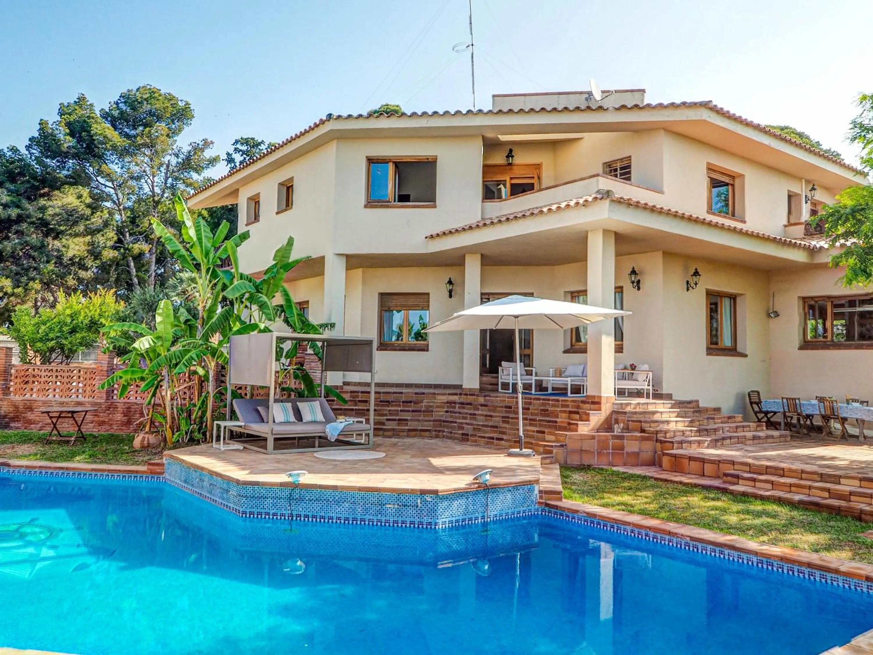 Villa El Faro by Hello Homes Sitges