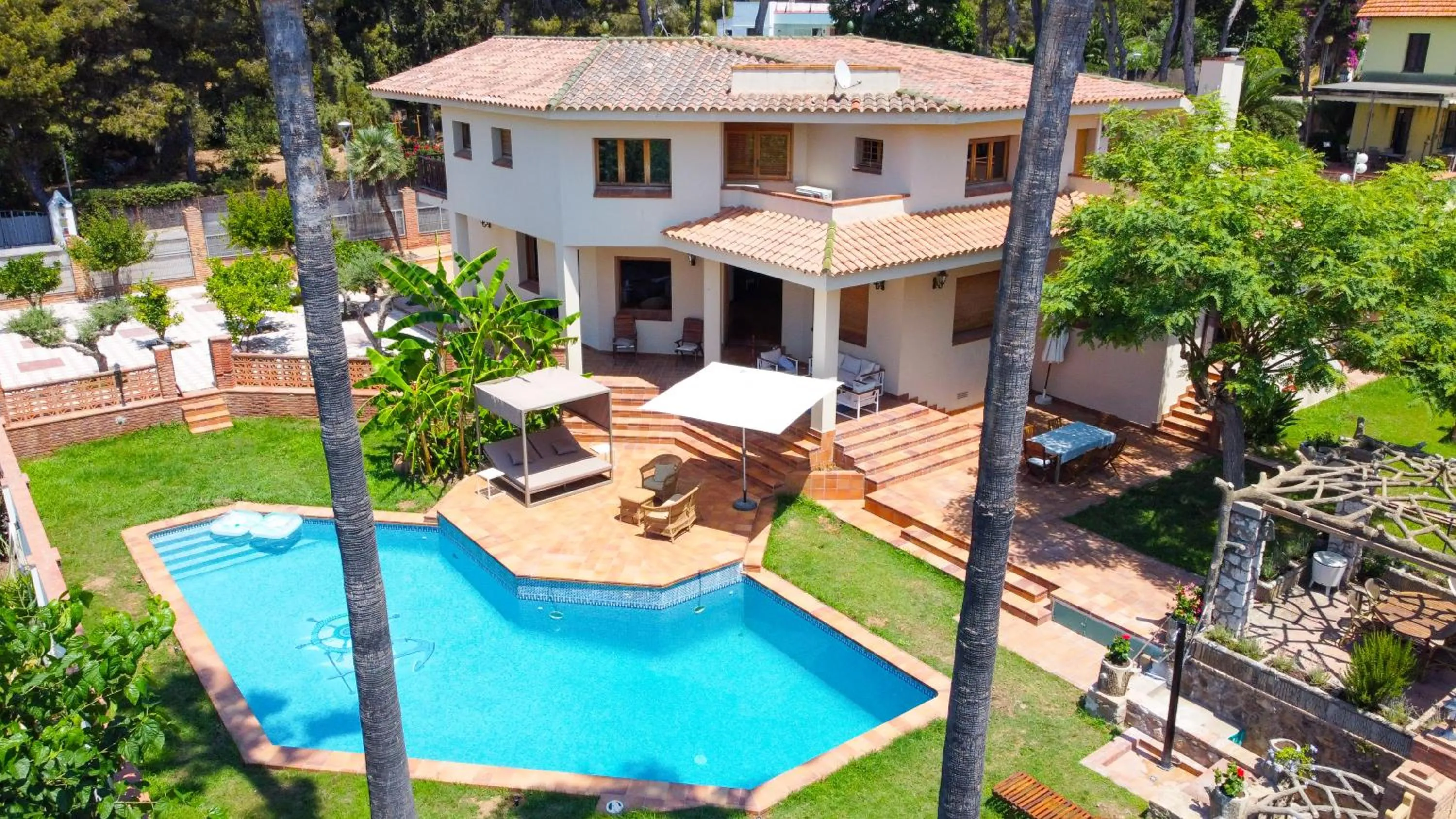 Villa El Faro by Hello Homes Sitges