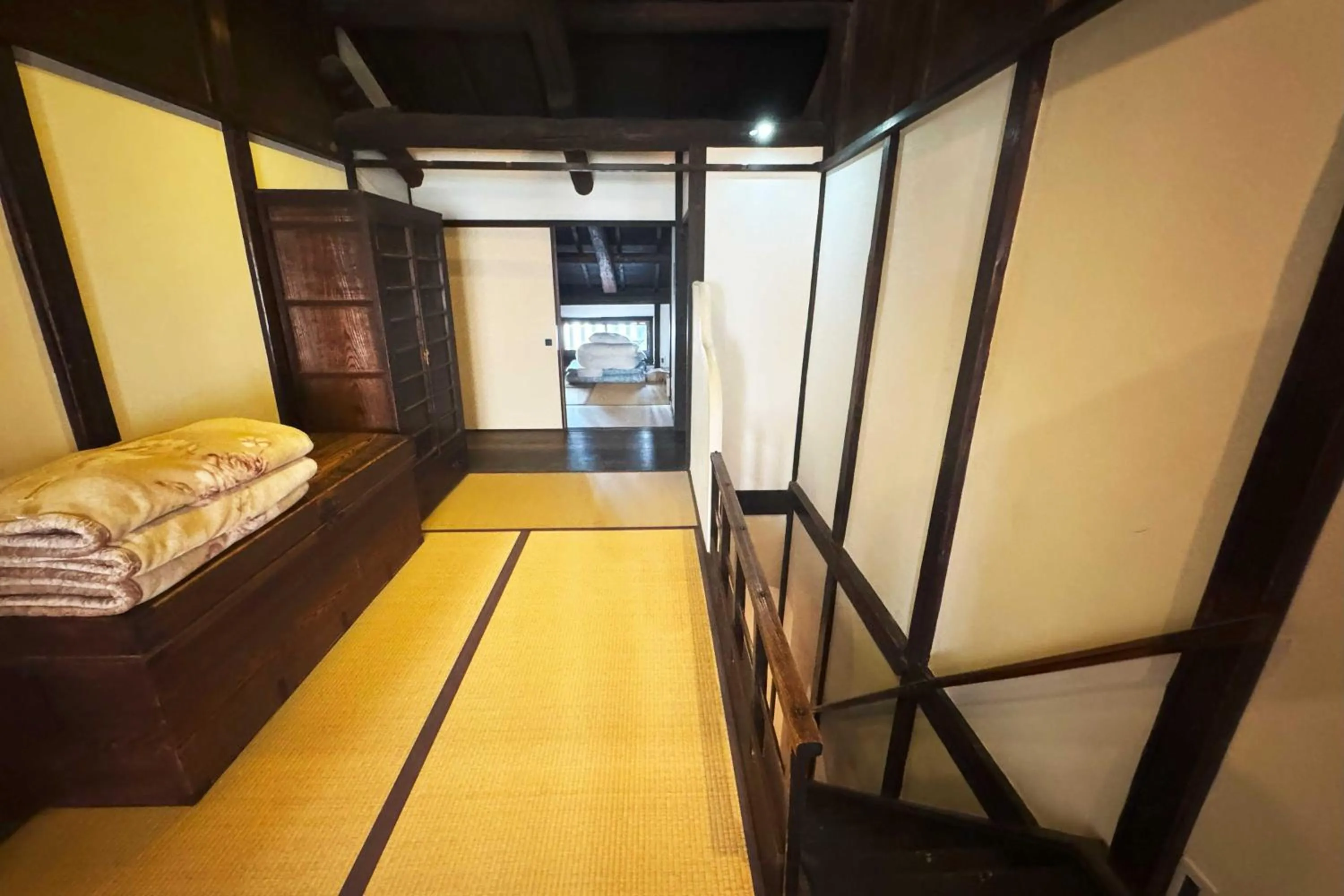 Photo of the whole room, Bed in Shirafuji-an