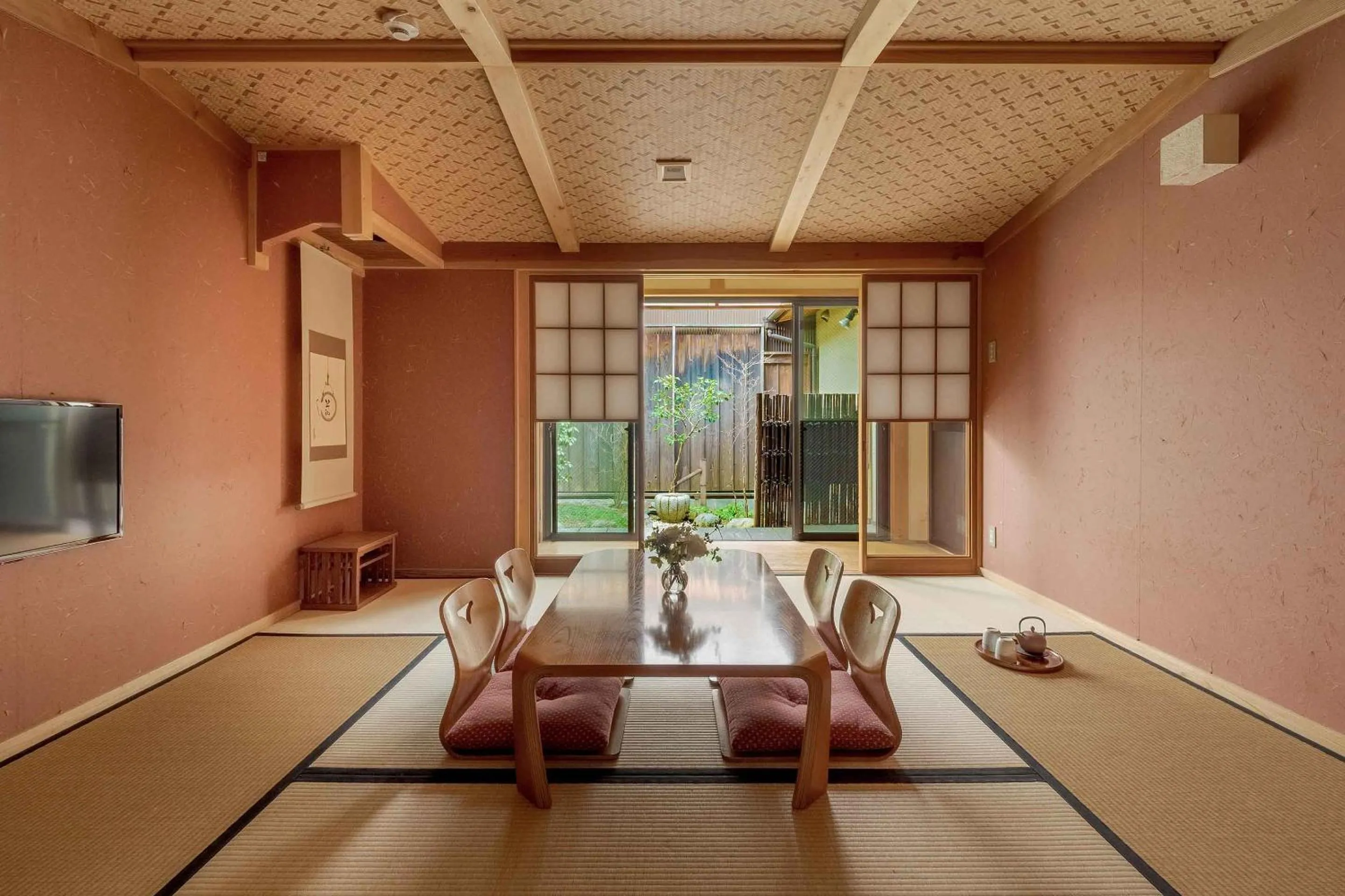 Living room in Akane an Machiya House