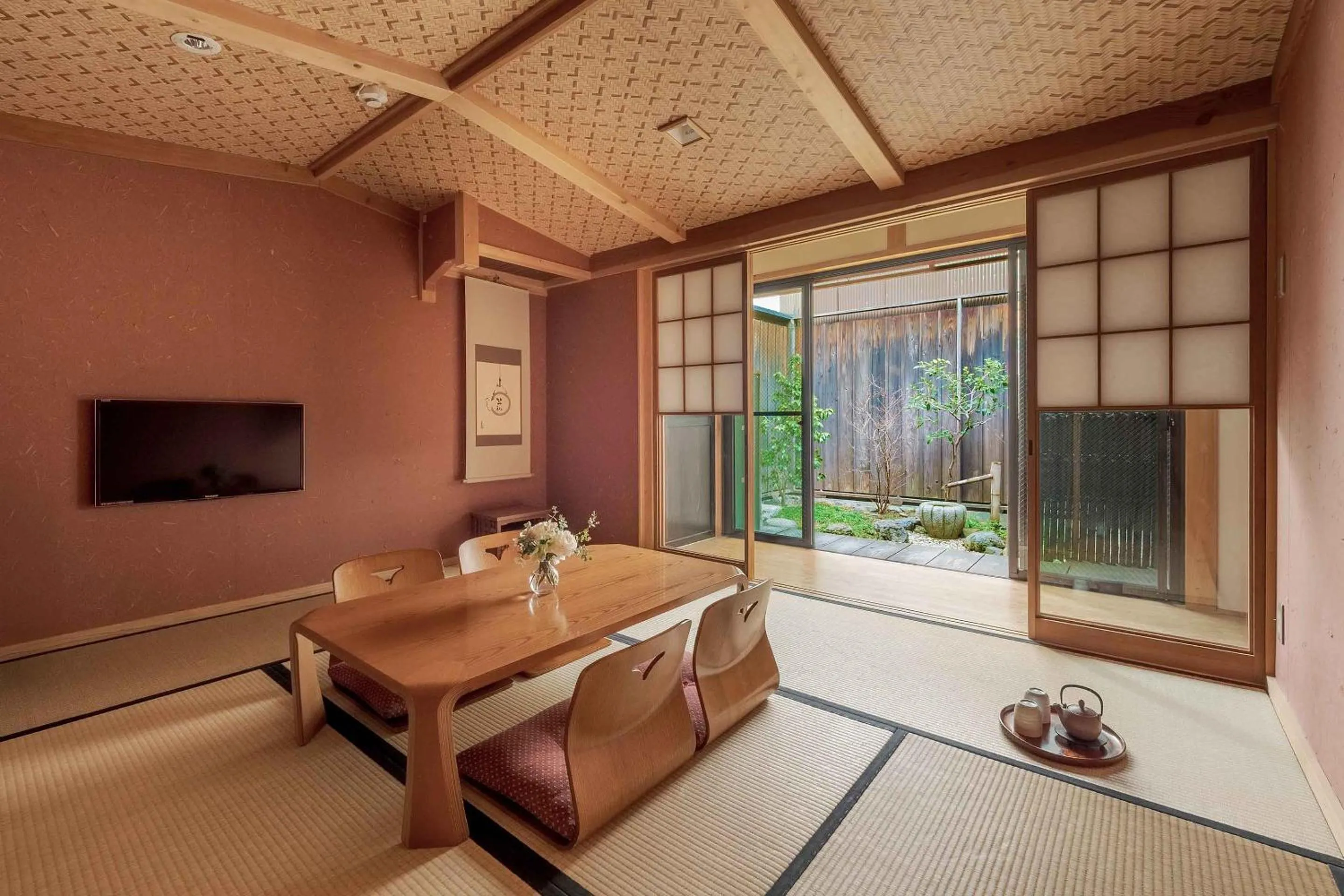 Living room in Akane an Machiya House