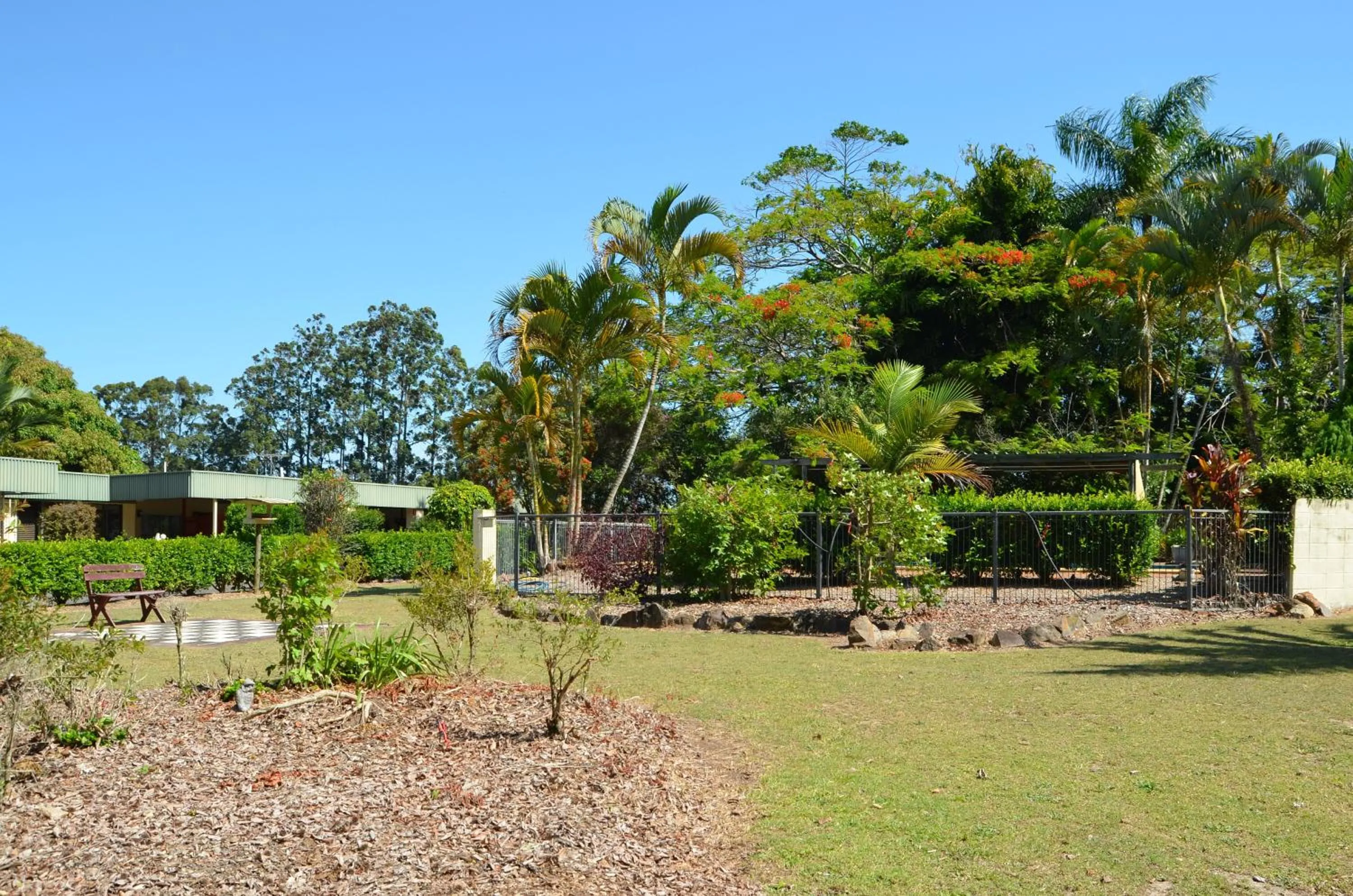 Garden in Beerwah Glasshouse Motel