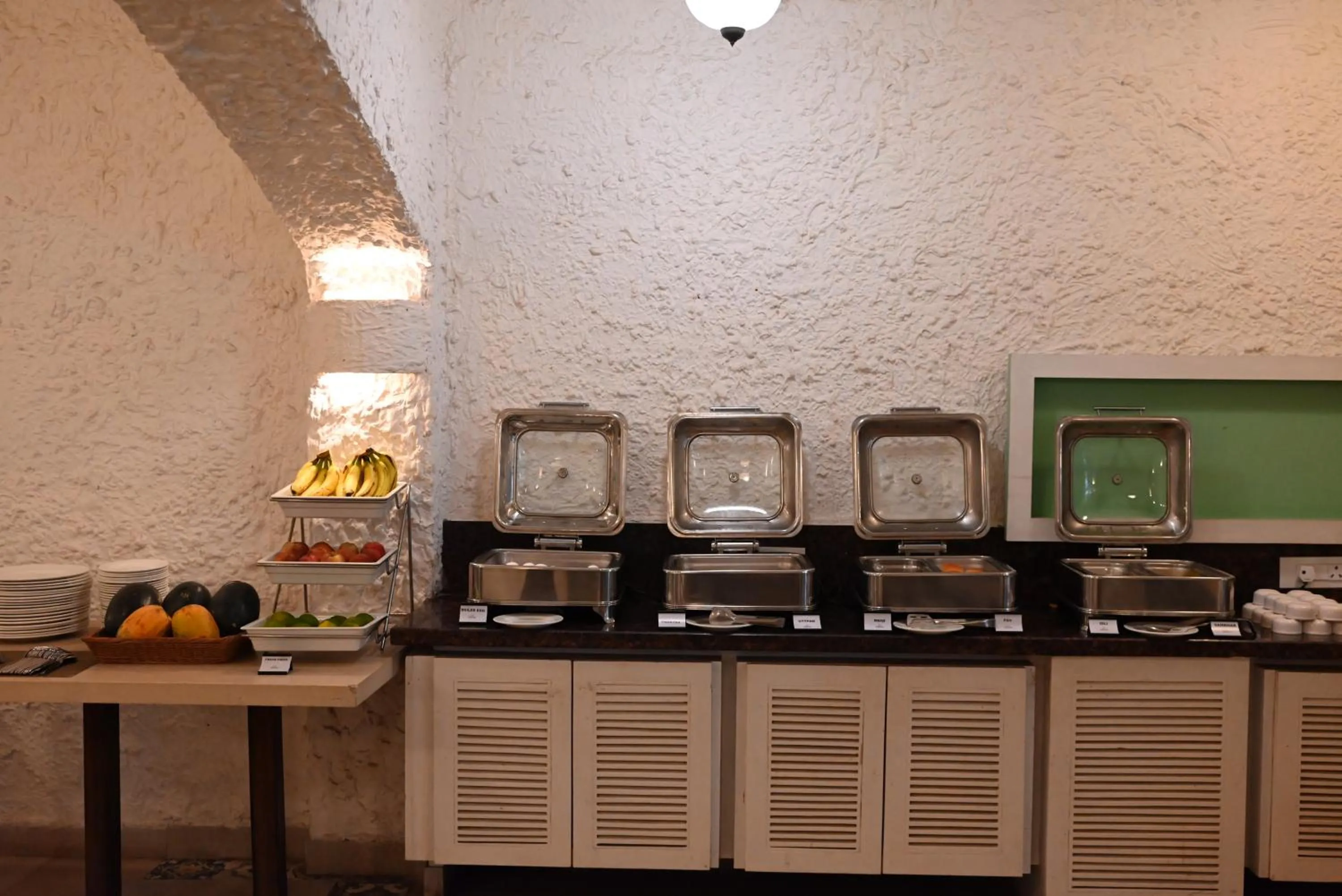 Breakfast in Little Chef Hotel