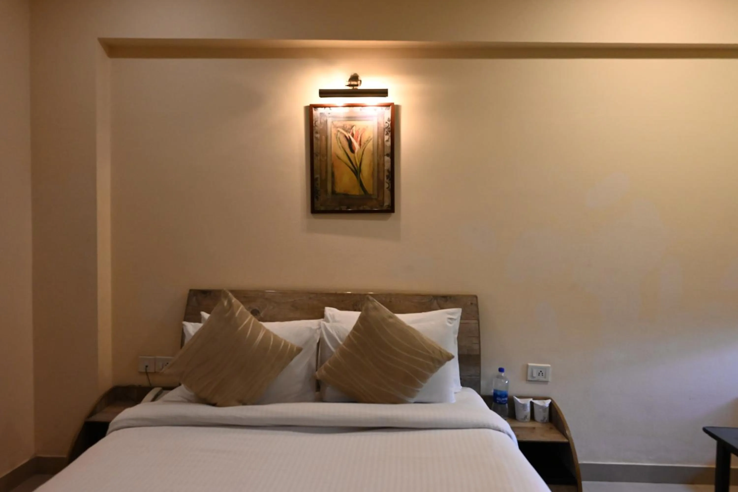 Bedroom, Bed in Little Chef Hotel