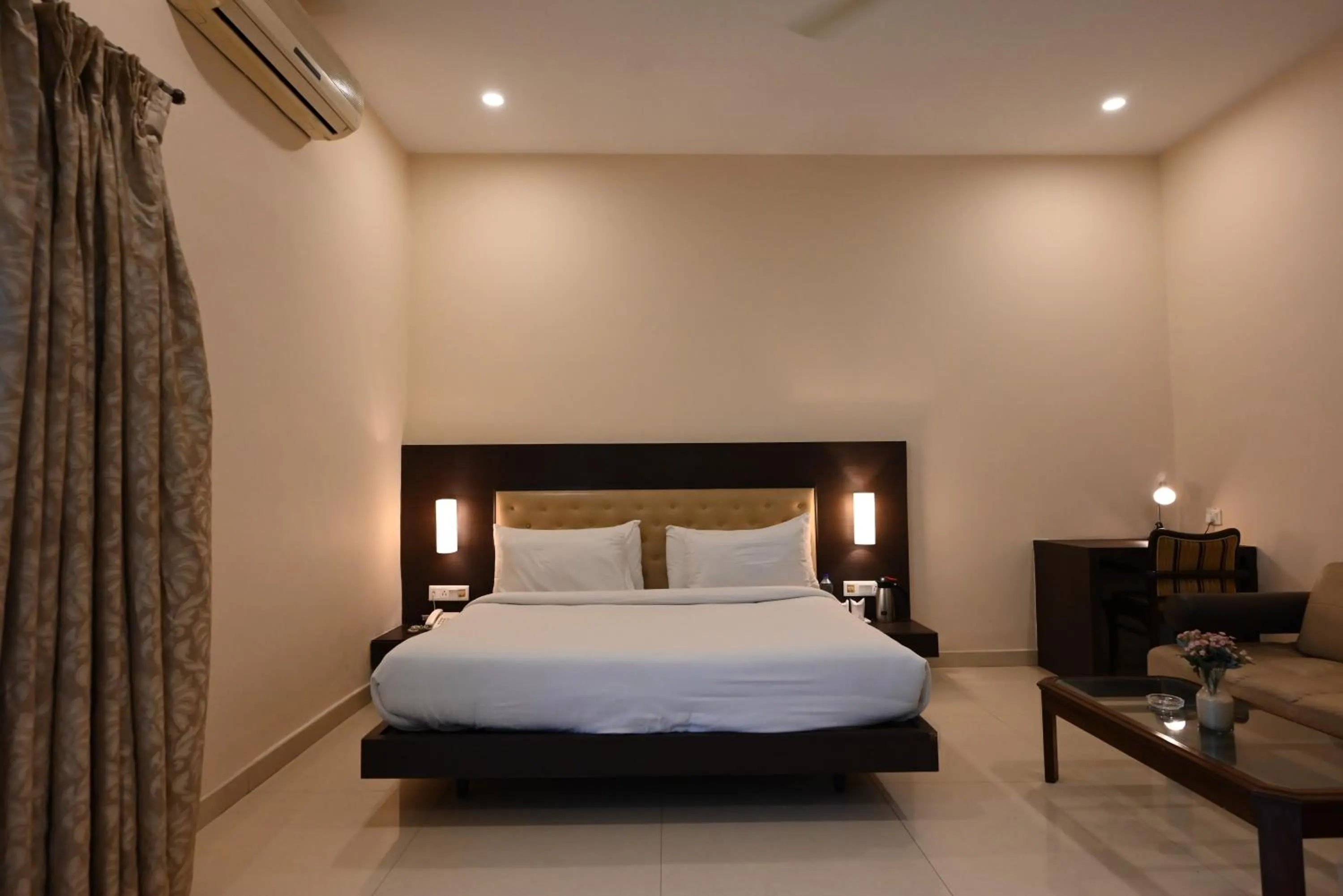 Bed in Little Chef Hotel