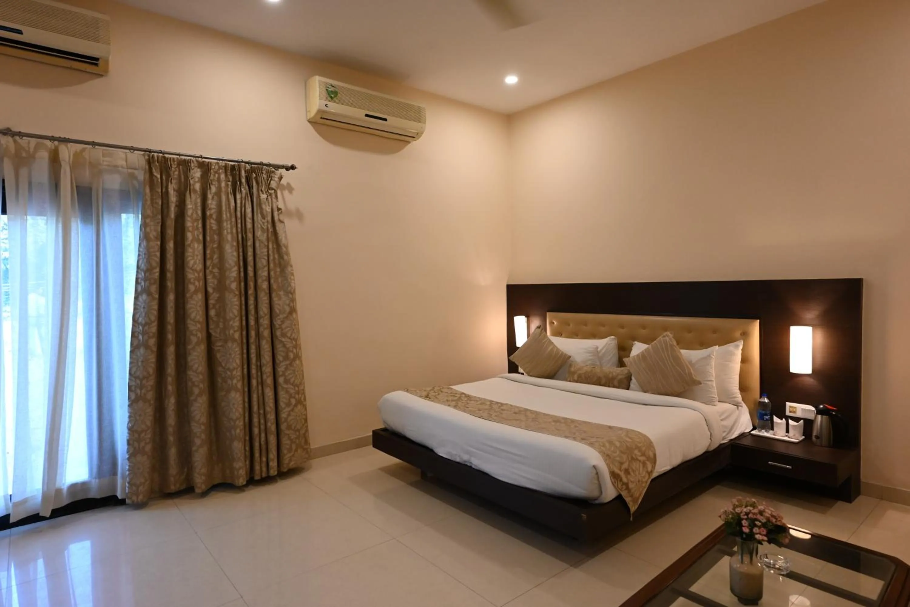 Bed in Little Chef Hotel