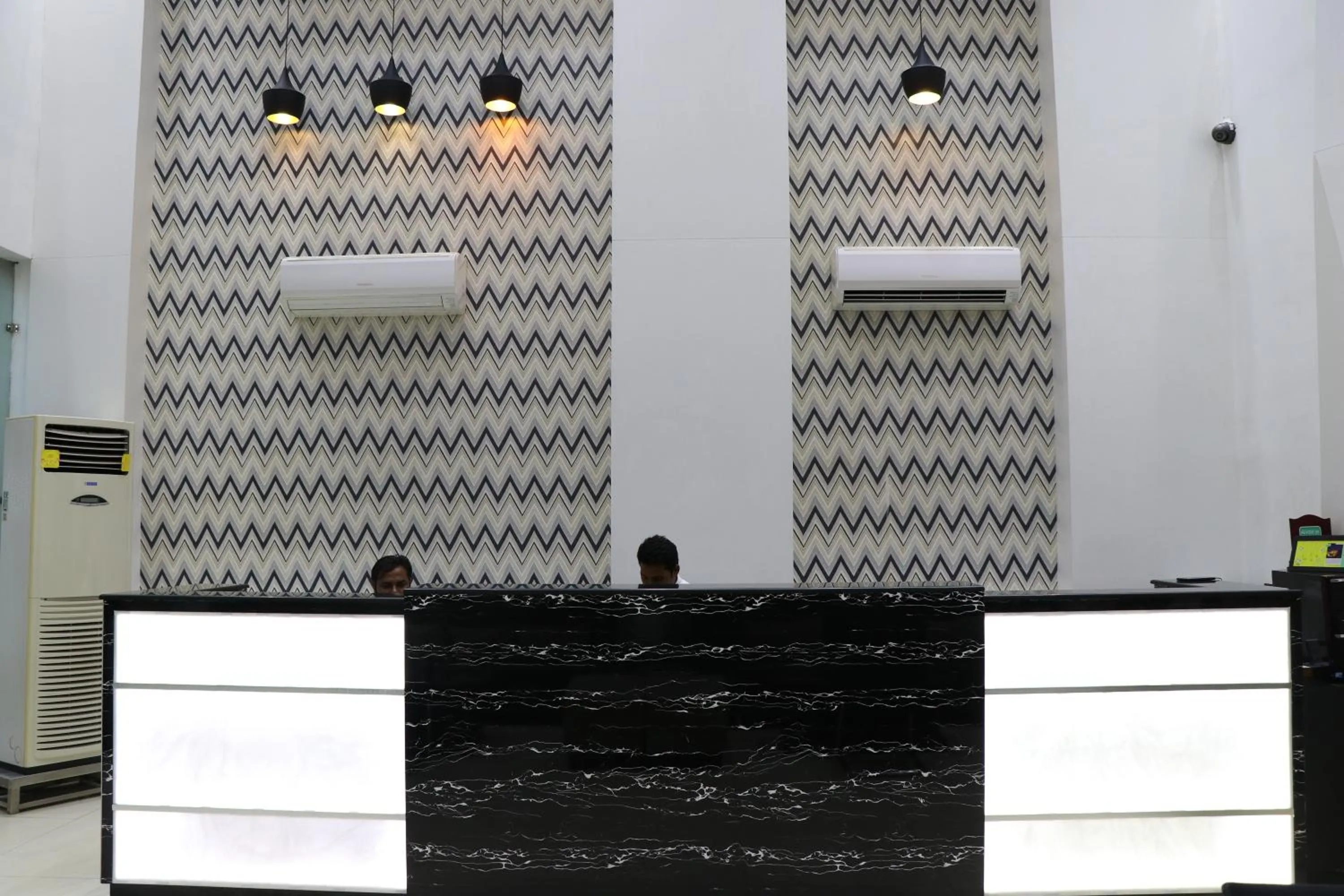 Lobby or reception in Little Chef Hotel