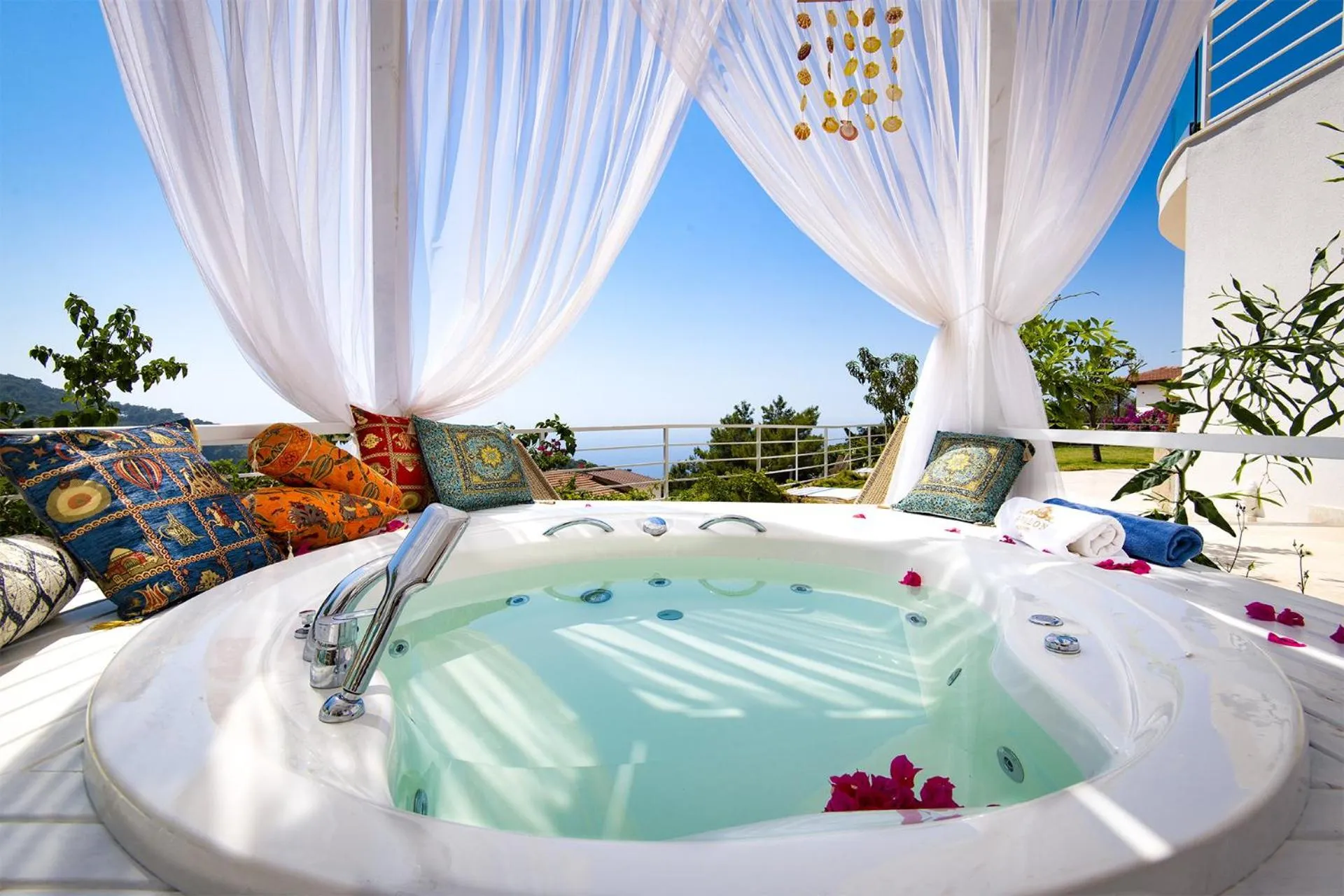 Natural landscape in Highclere Hotel and Spa