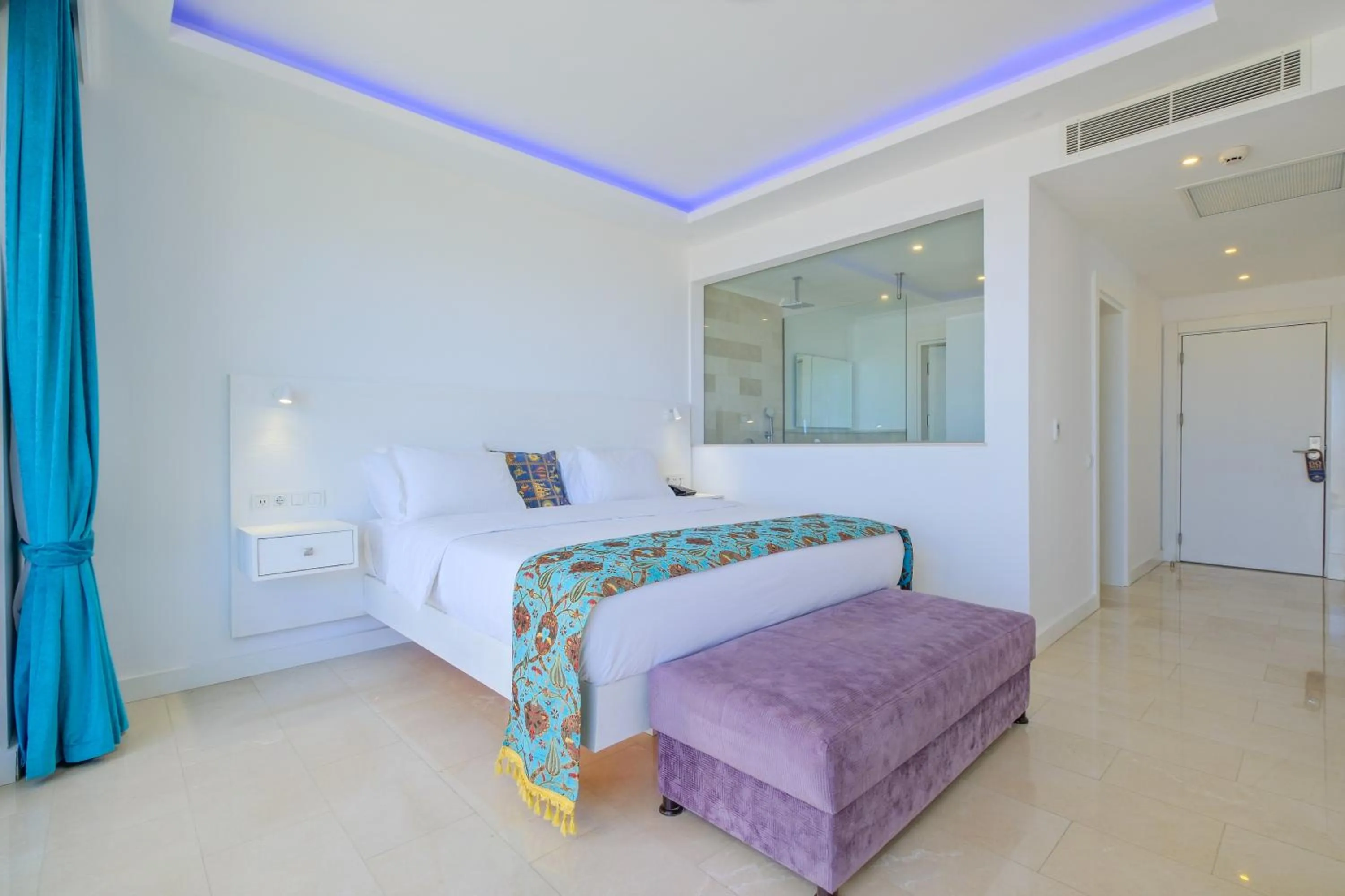 Bedroom, Bed in Highclere Hotel and Spa