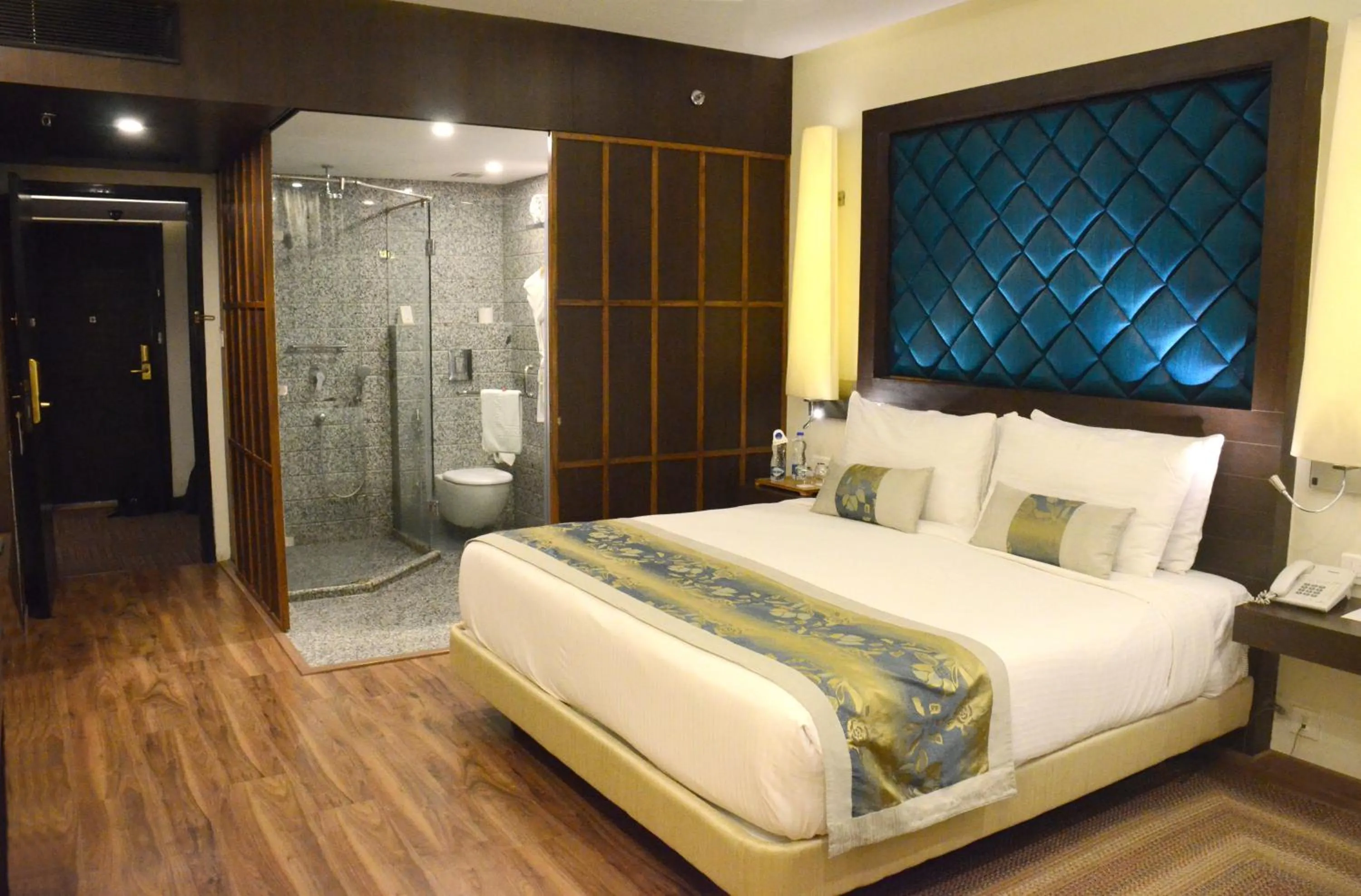 Bed in Clarks Avadh